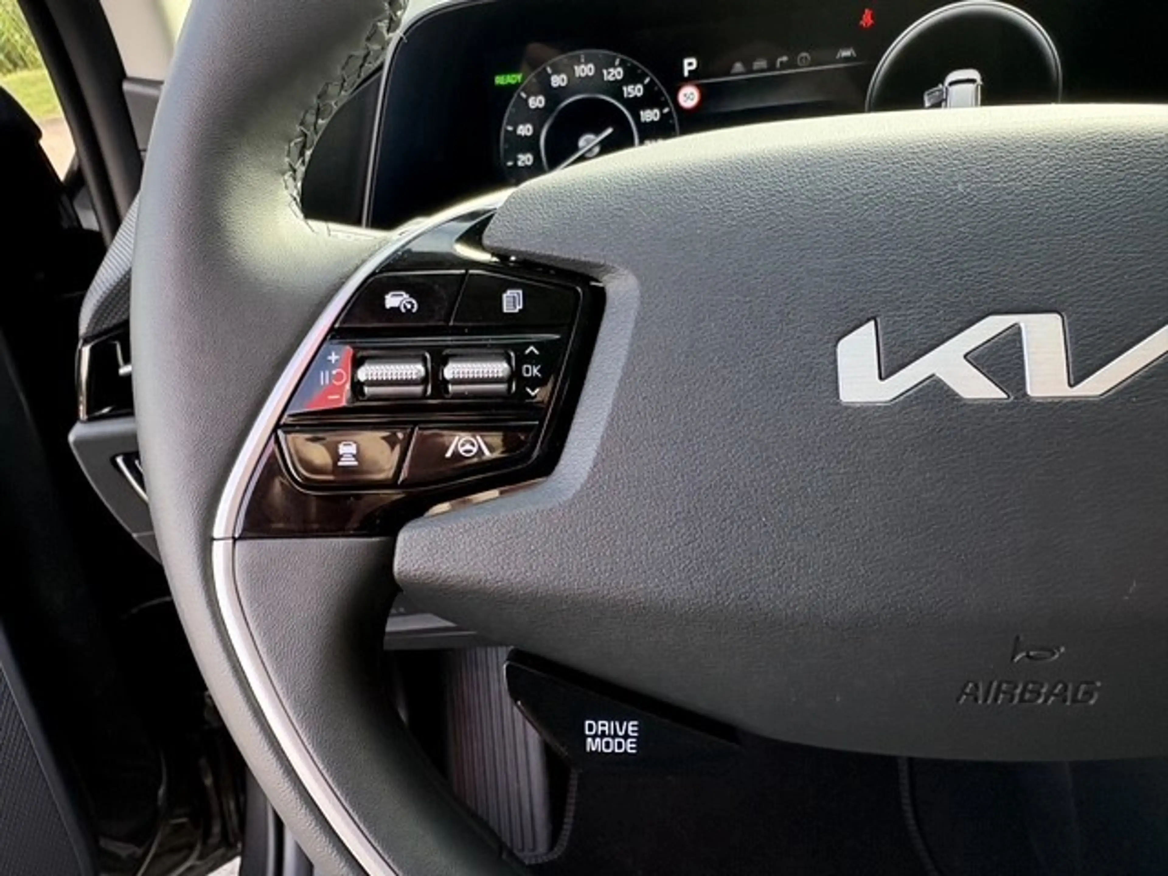 Kia e-Niro EV Light Advanced 64.8 kWh | Navi | Cruise | Camer — photo 17