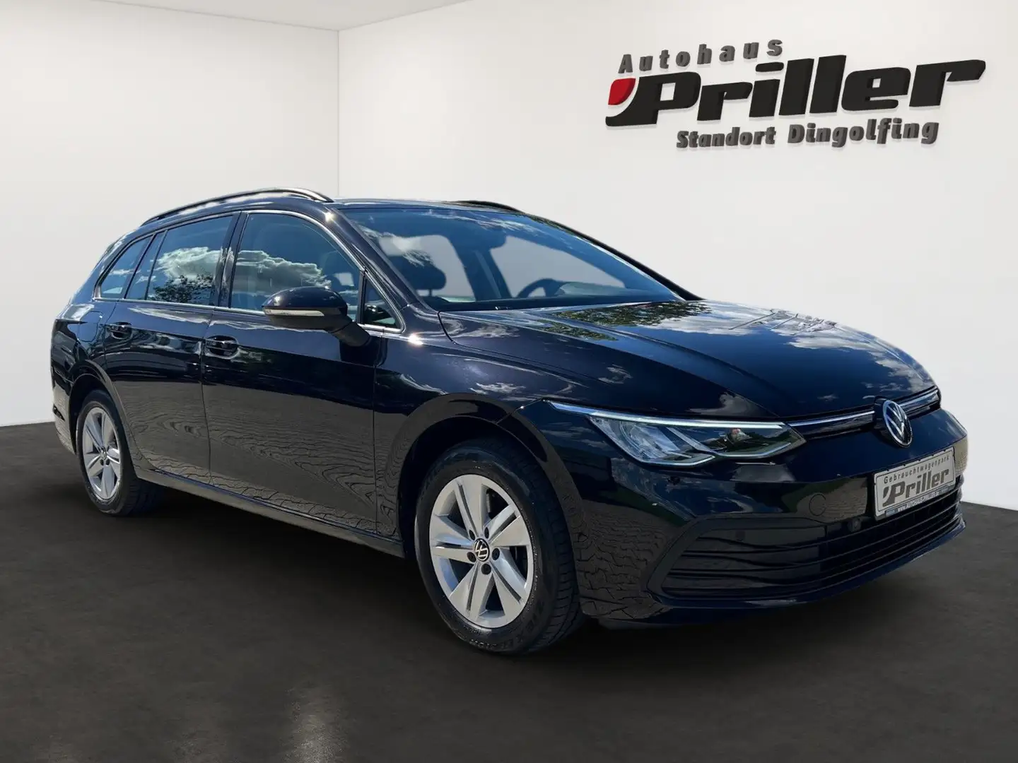 Volkswagen Golf 2.0 TDI VIII Variant Life/NAVI/DAB+/LED/ACC Schwarz - 2