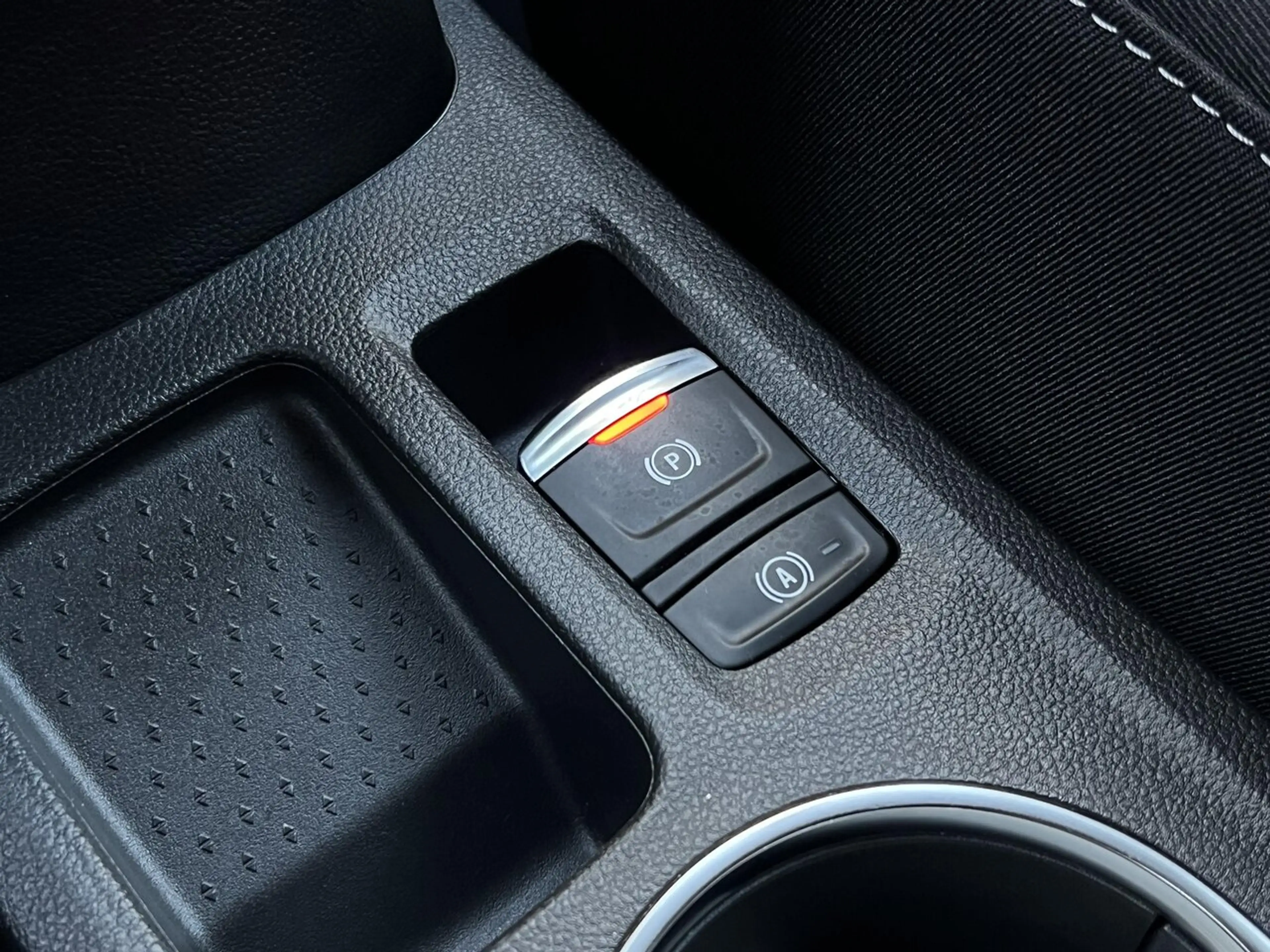 Renault Symbioz TCe 140 Pk Mild Hybrid Evolution — photo 14