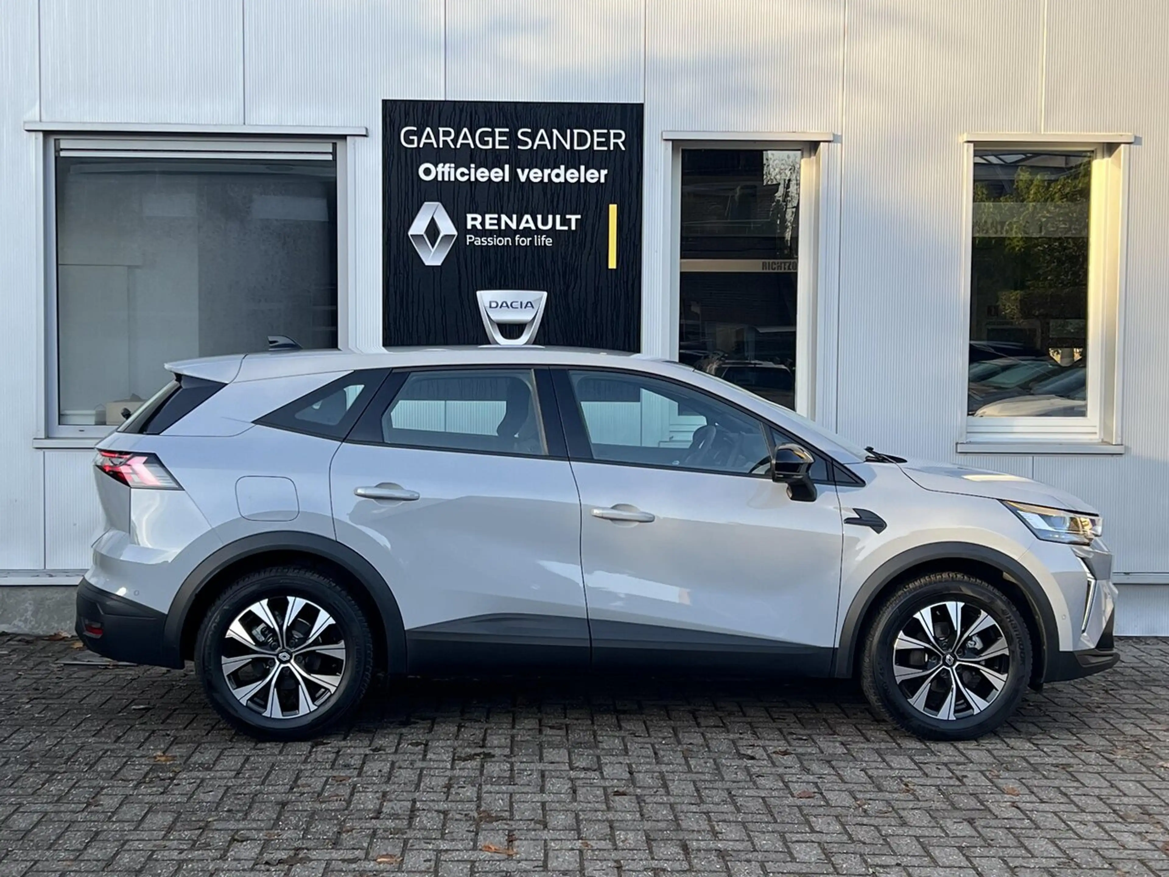 Renault Symbioz TCe 140 Pk Mild Hybrid Evolution — photo 5