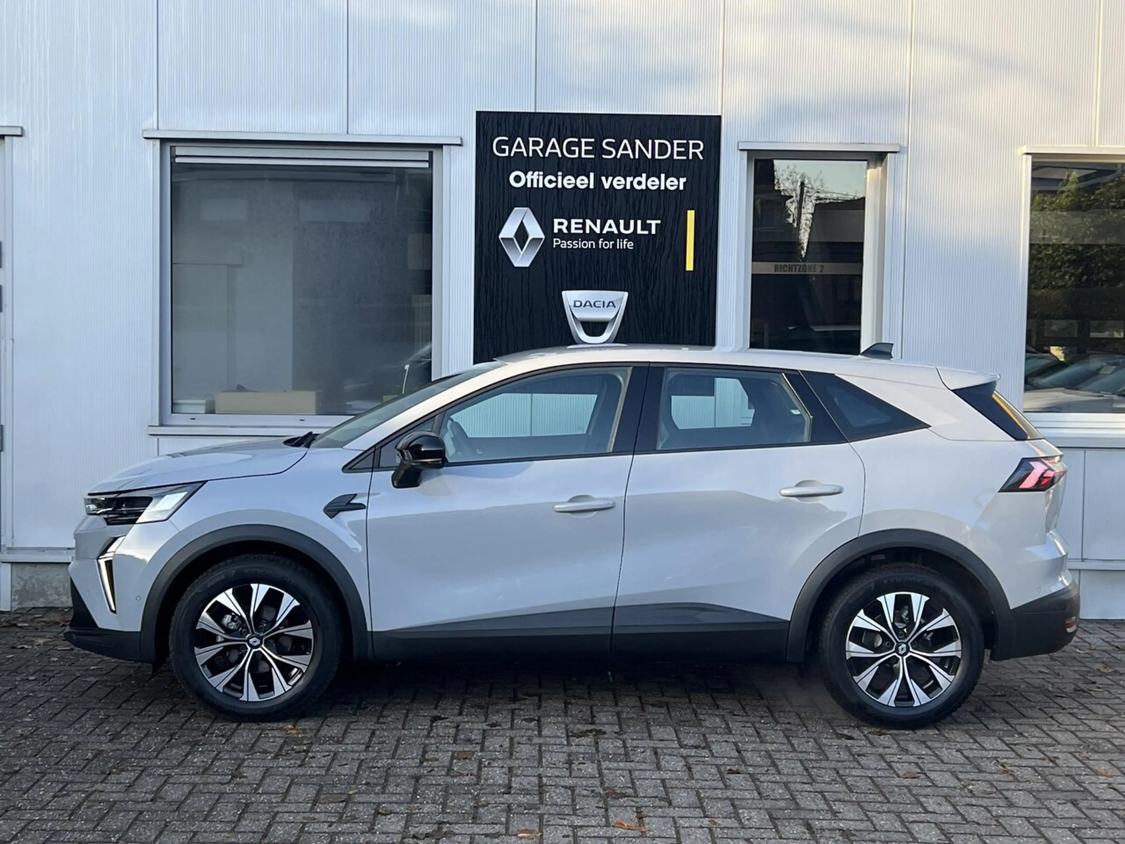 Renault Symbioz TCe 140 Pk Mild Hybrid Evolution — photo 2