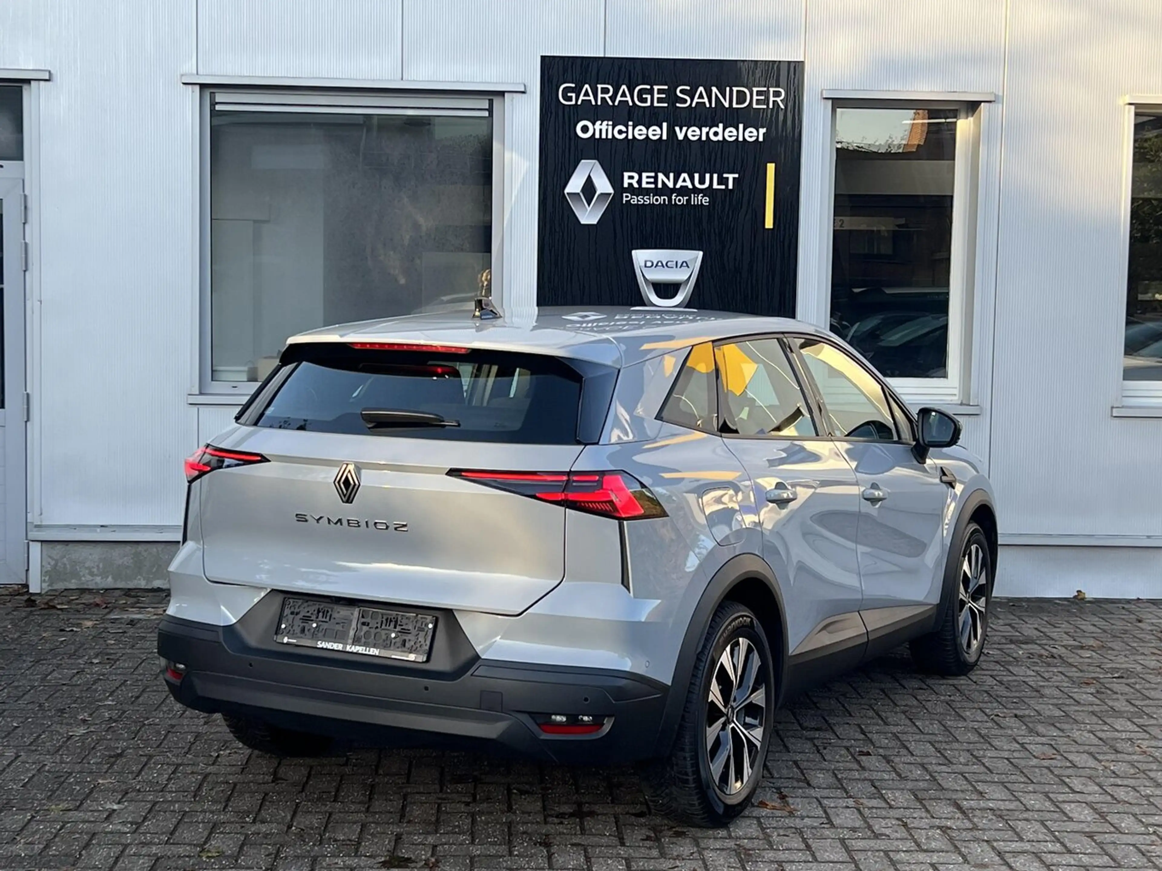 Renault Symbioz TCe 140 Pk Mild Hybrid Evolution — photo 4