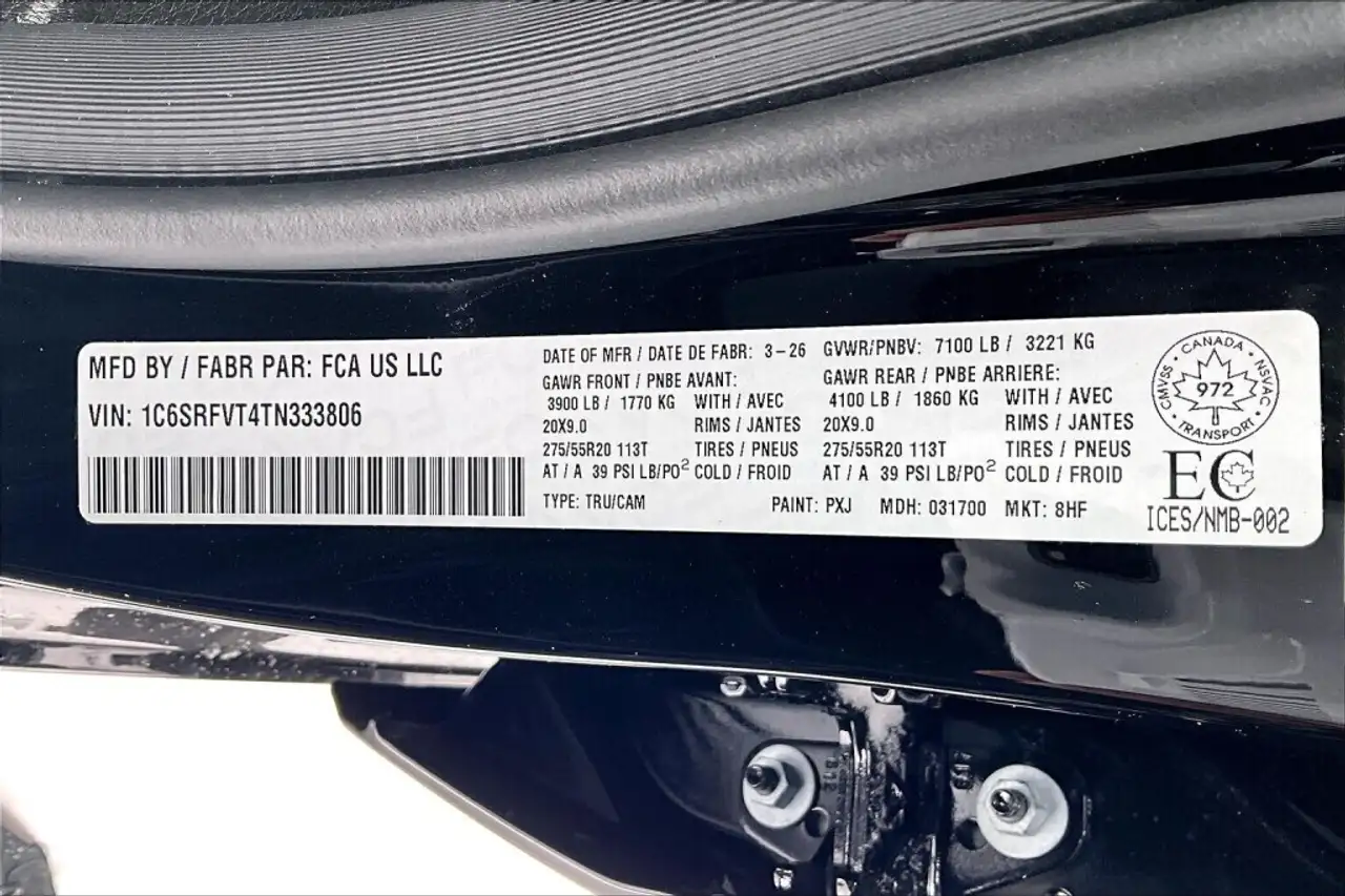 RAM 1500 снимка RAM 1500
