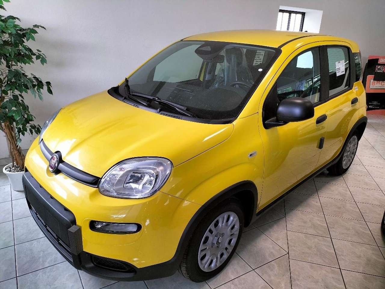Fiat Panda 1.0 HYBRID NUOVA!! ROTTAM. + FINANZ.!!