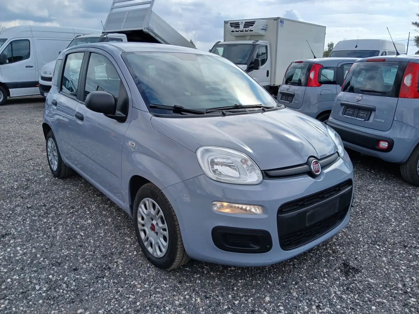 Fiat Panda Panda 1.0 FireFly S&S Hybrid City Life Grau - 1