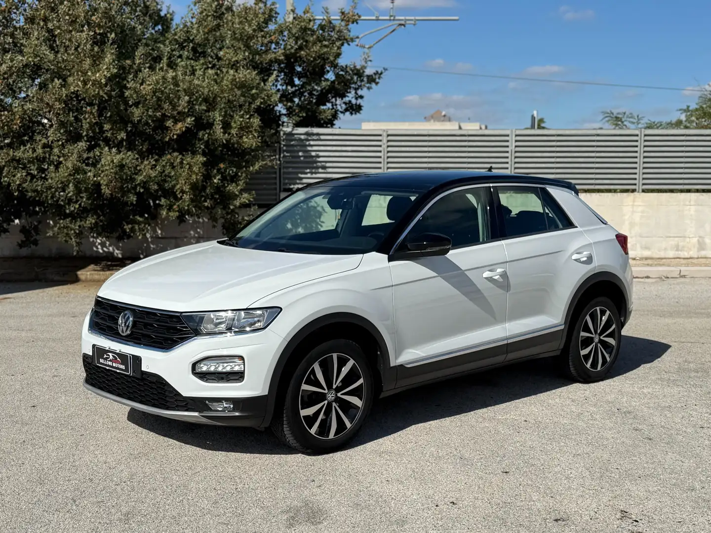 Volkswagen T-Roc 1.6 tdi Advanced Blanc - 1