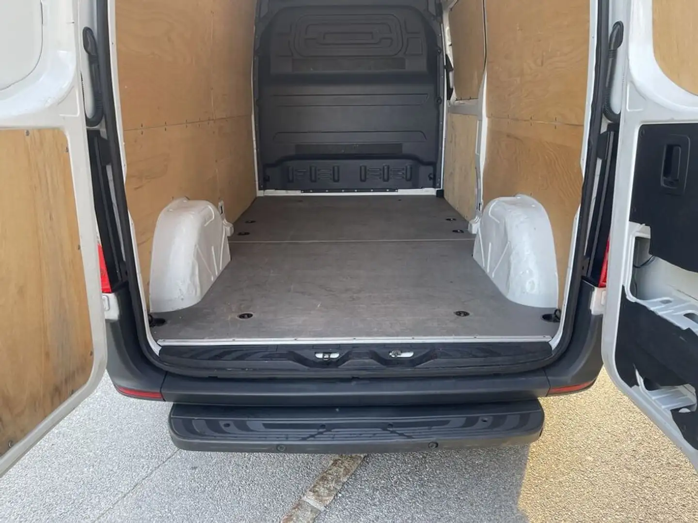 Mercedes-Benz Sprinter Mercedes 214 CDI L2 Hochdach | 143 PS | Weiß - 2