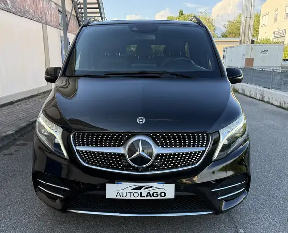 Mercedes-Benz V 300 D Long Premium 8 Posti