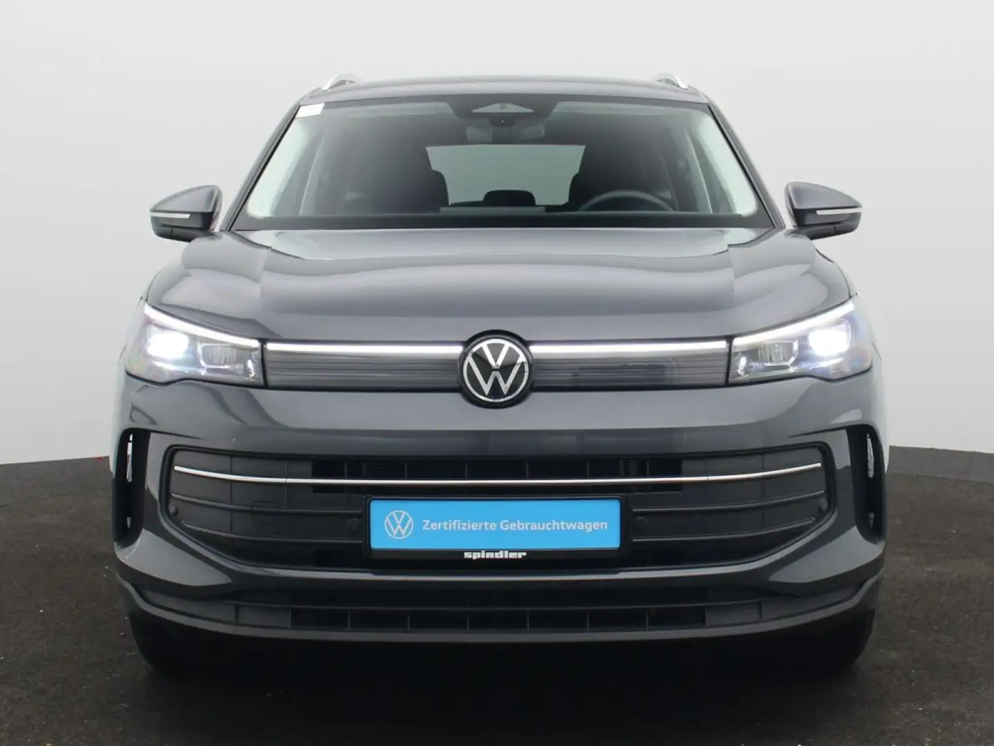 Volkswagen Tiguan Life 2.0 TDI DSG/ AHK, SHZ, LED, RFK, PDC Grau - 2