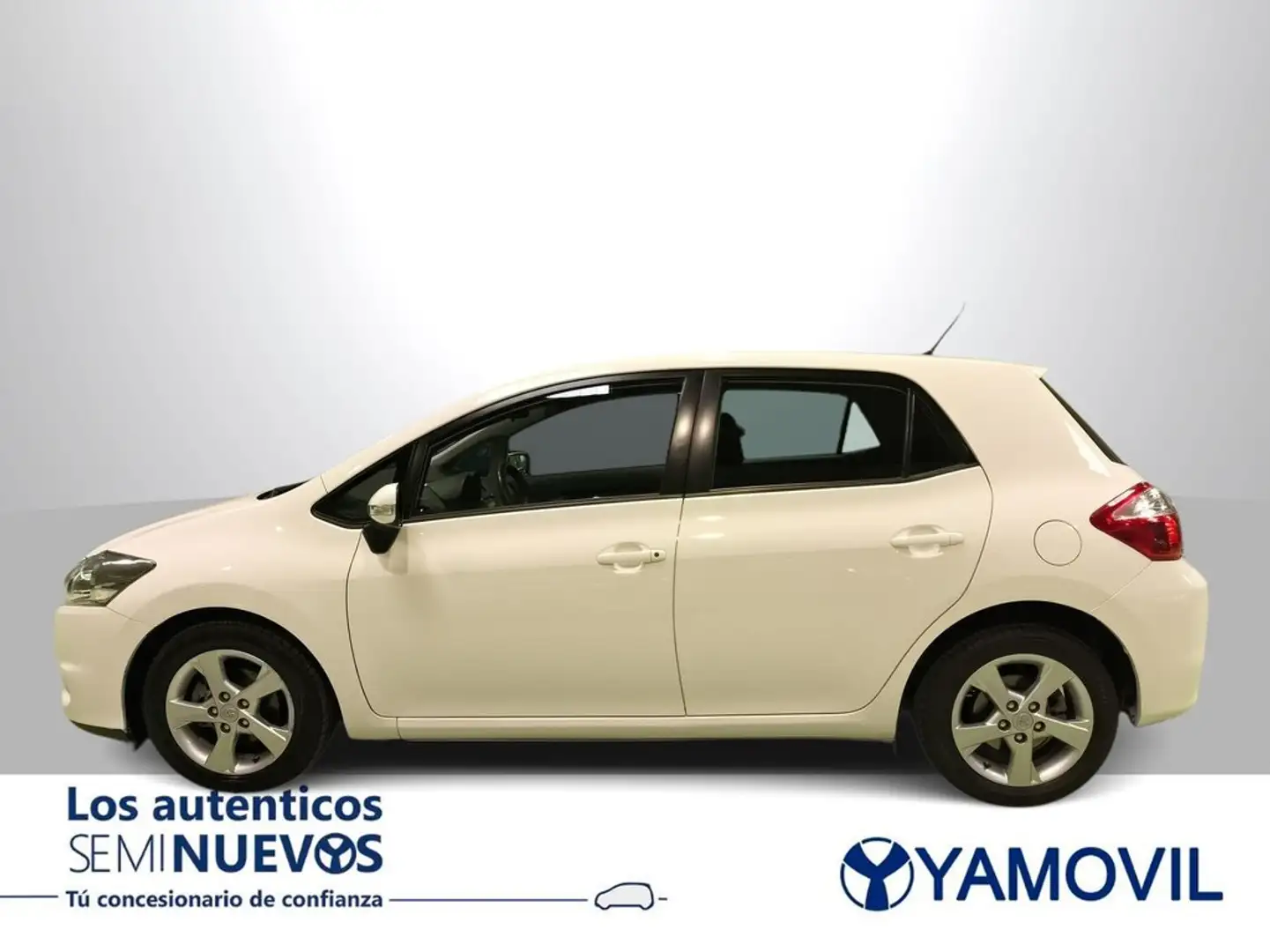 Toyota Auris 1.4D-4D Active Blanco - 1