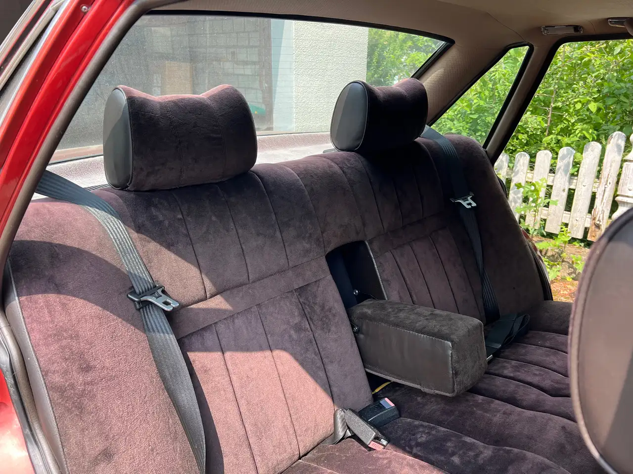 Opel Senator 2,5 E, foto 3
