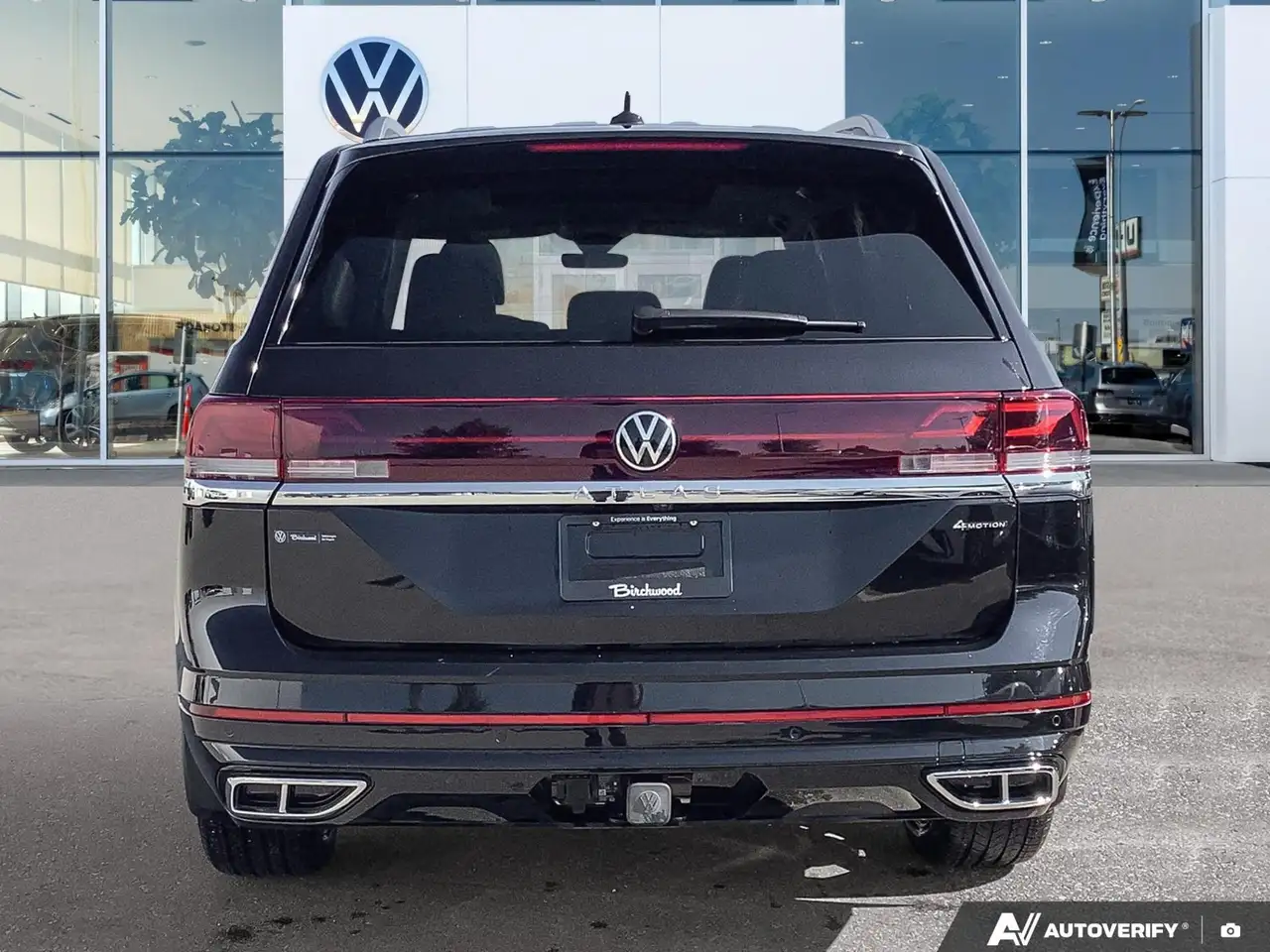 Volkswagen Atlas снимка Volkswagen Atlas