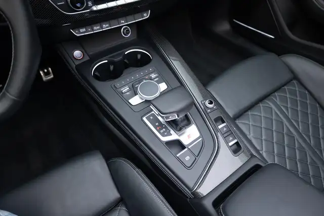 Audi A5 view 14