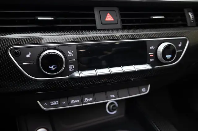 Audi A5 view 16