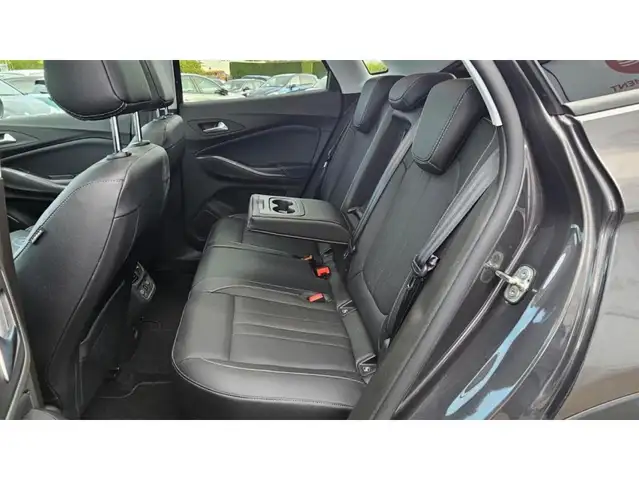 Opel Grandland view 24