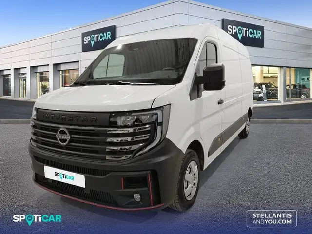 Nissan Interstar Furgón 2.0dCi L3H2 3.5T FWD Acenta 96kW