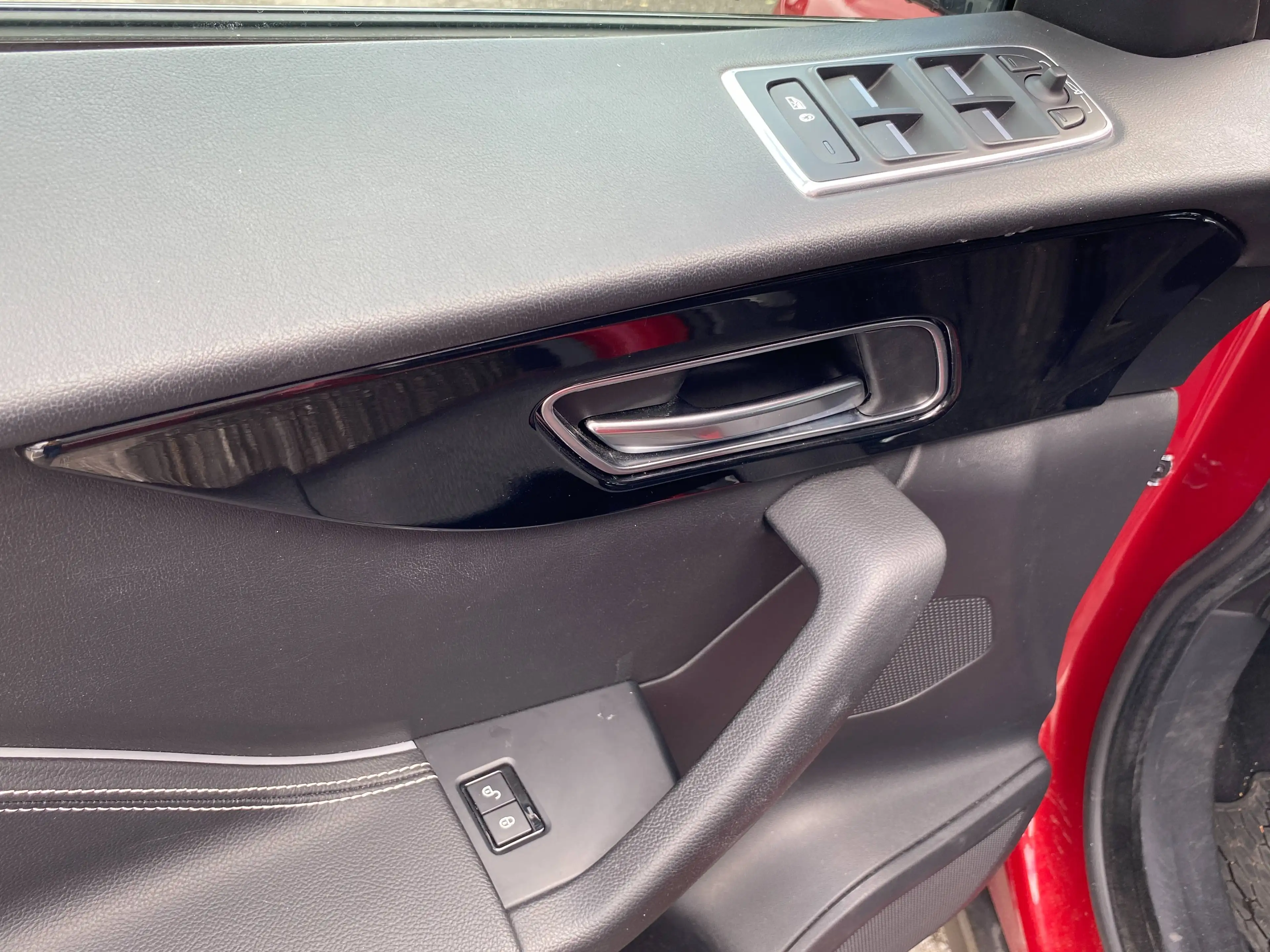Jaguar F-Pace F-Pace 20d Aut. R-Sport — photo 8