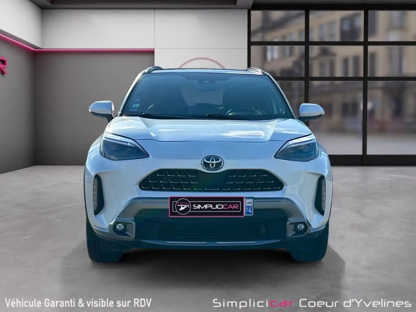 Toyota Yaris Cross HYBRIDE MY22 116h AWD-i Trail (marchepieds standardisés) Weiß - 2