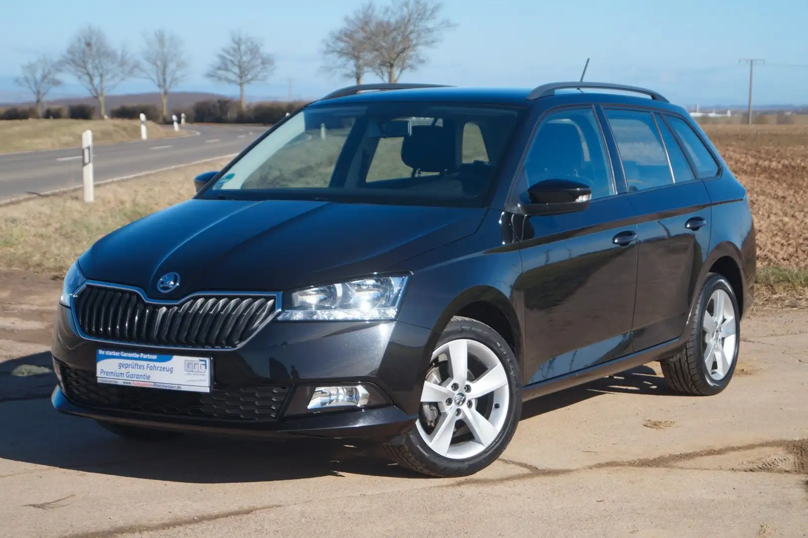 Skoda Fabia Combi Cool Plus +Sitzhzg.+PDC+ Schwarz - 1