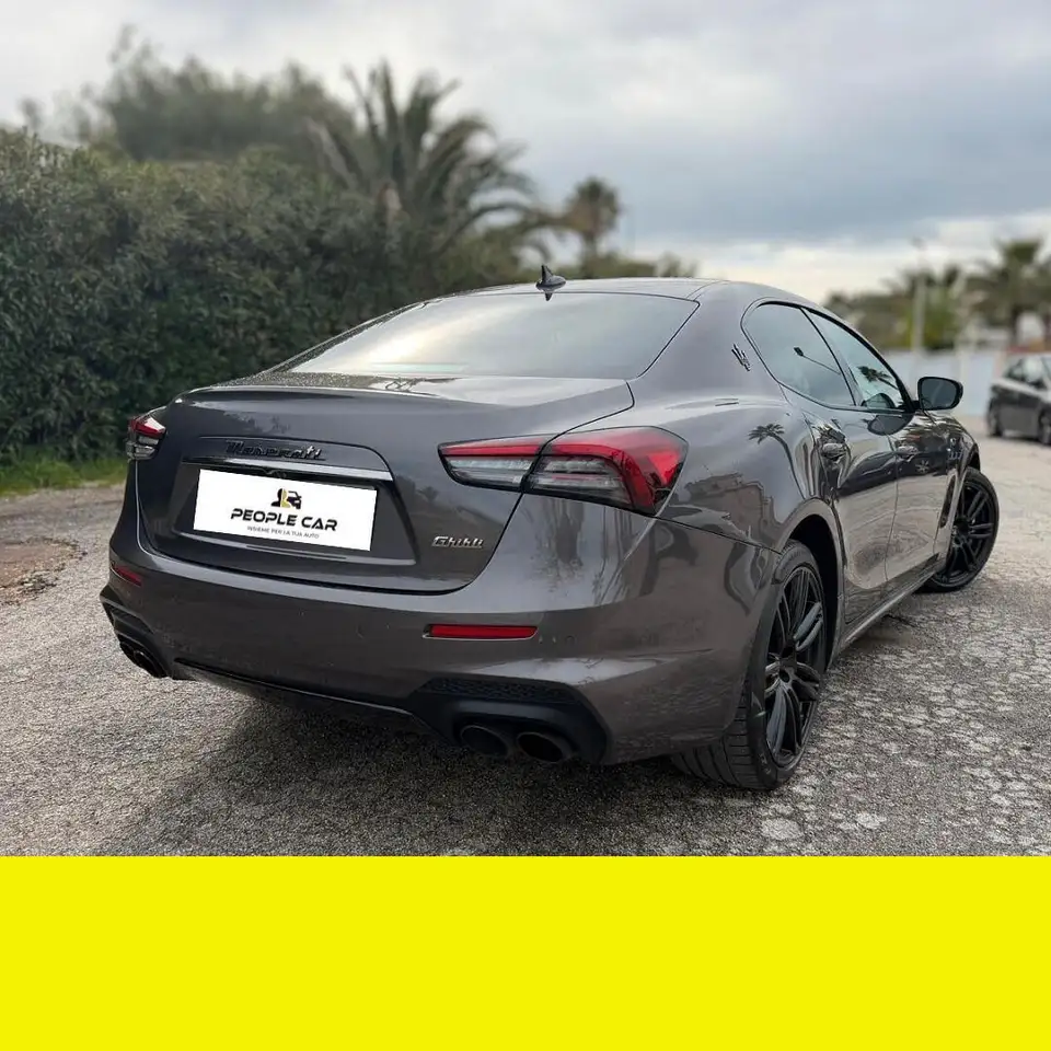 Maserati Ghibli 2021