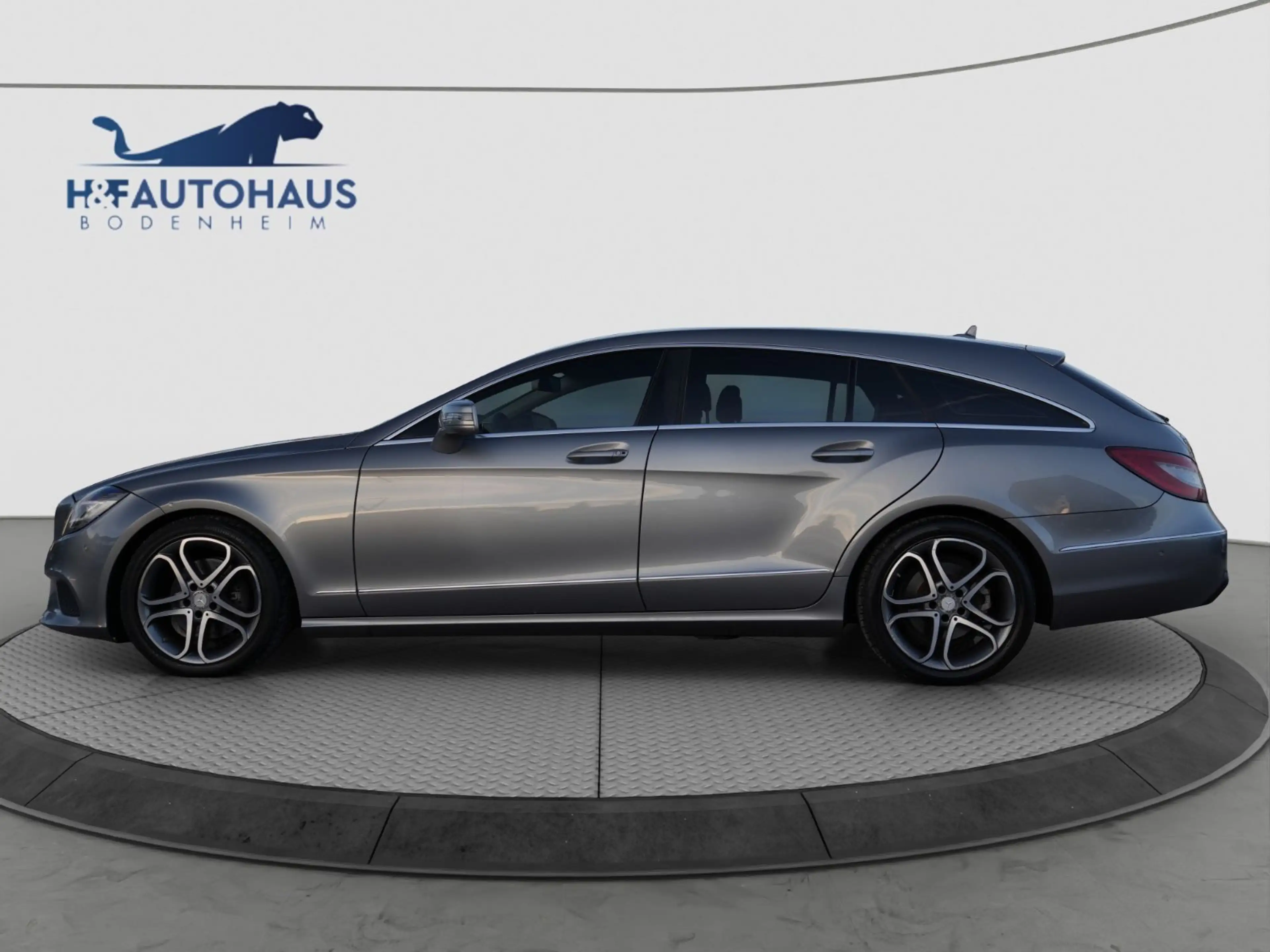 Mercedes-Benz CLS CLS 220 Shooting Brake BlueTec/TÜV NEU/NAVI — photo 8