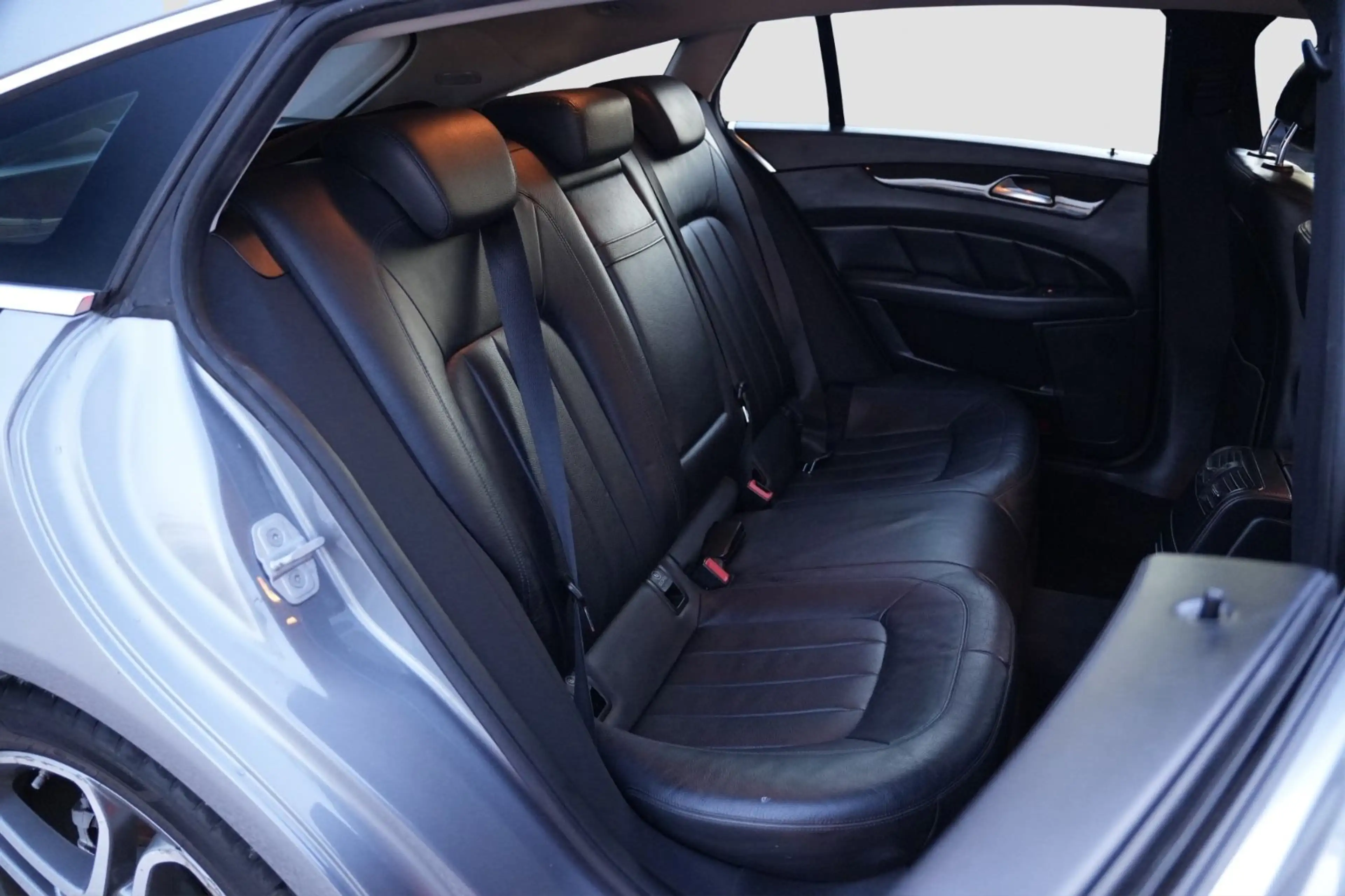 Mercedes-Benz CLS CLS 220 Shooting Brake BlueTec/TÜV NEU/NAVI — photo 28