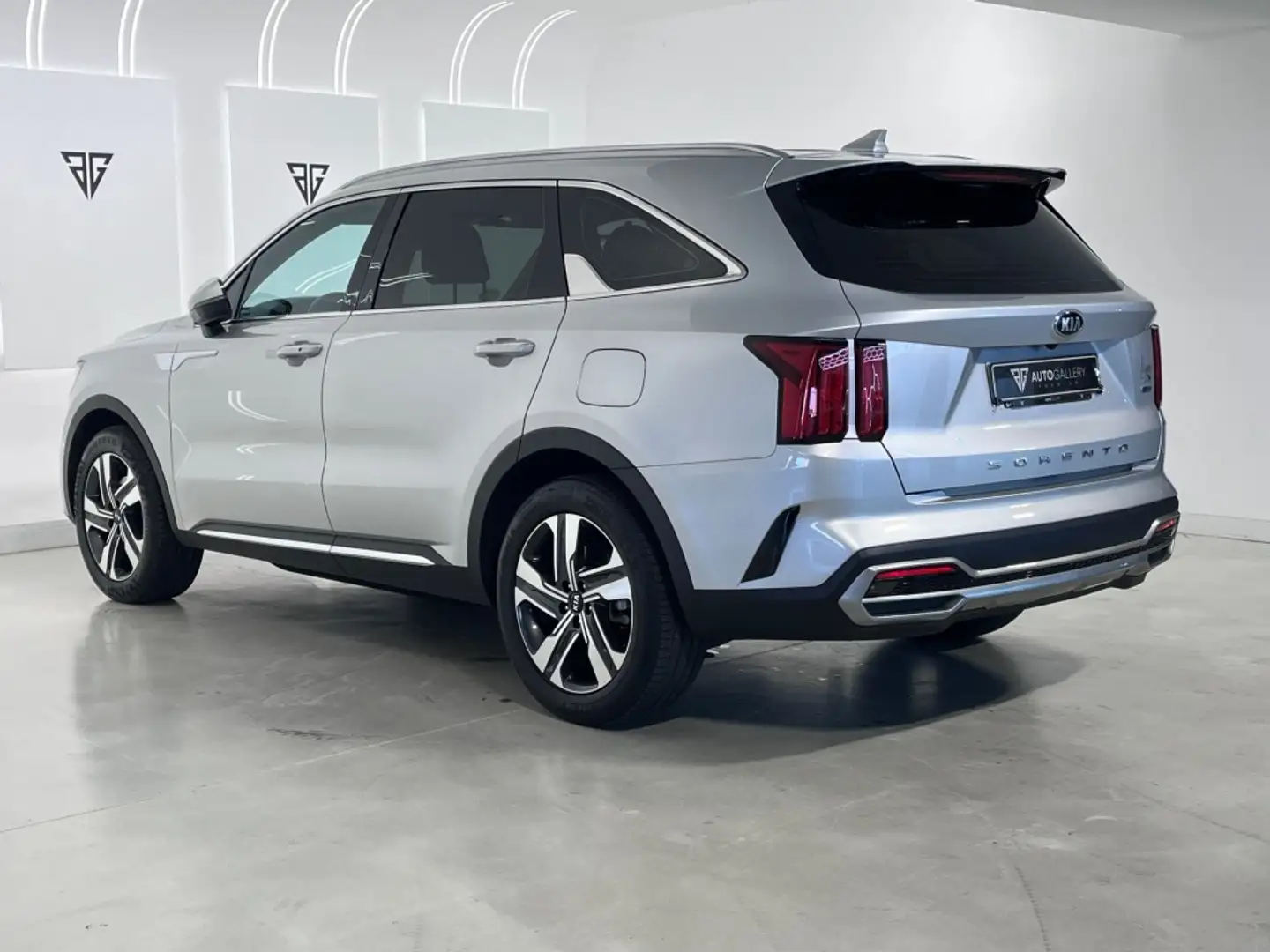 Kia Sorento 1.6 T-GDi HEV Drive 4x2 Argent - 2