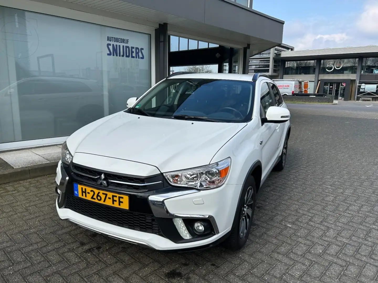 Mitsubishi ASX 1.6 CLEARTEC CONNECT PRO+ Wit - 2
