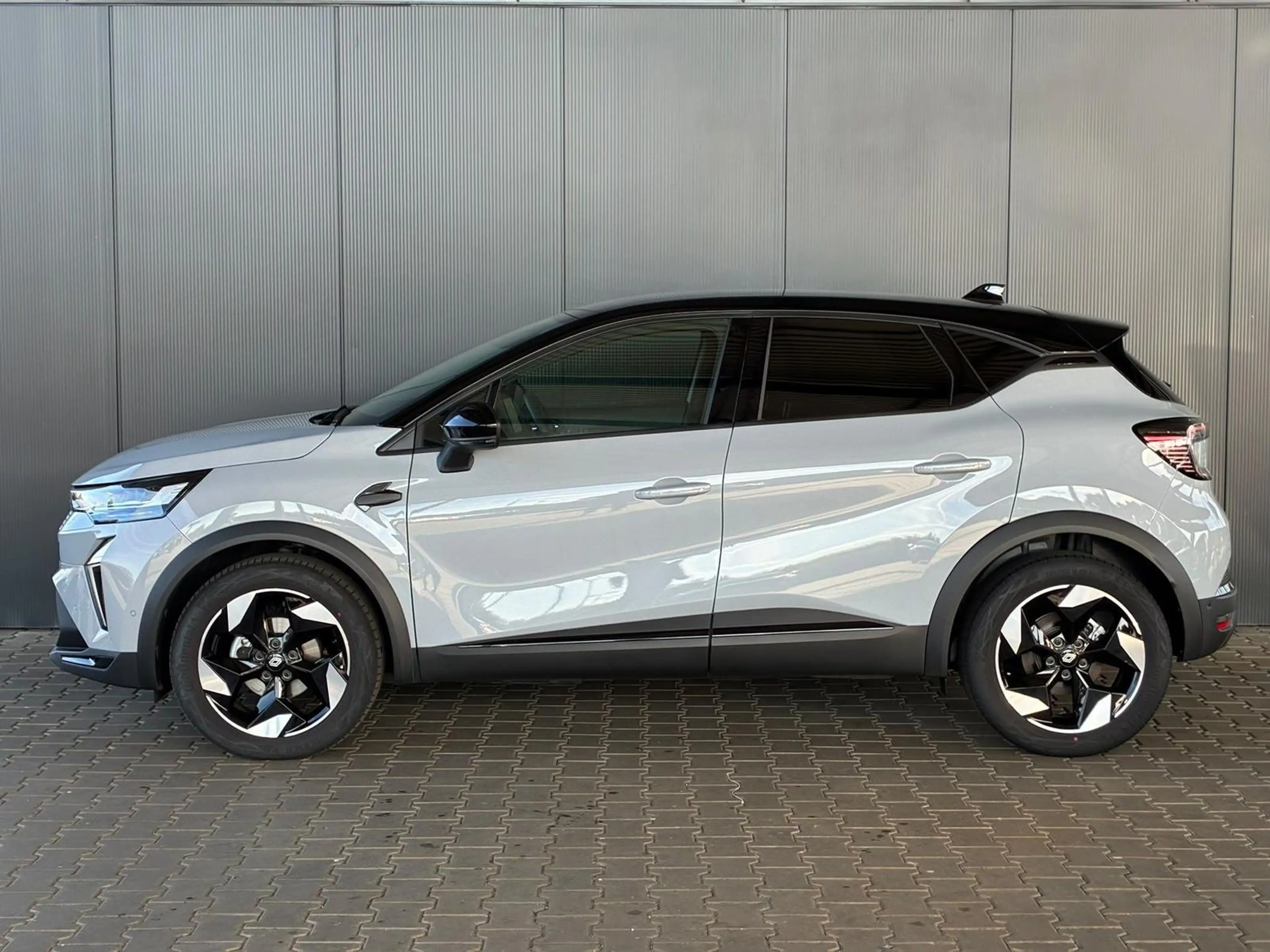Renault Captur Techno TCe 90 1.0 Turbo 6-MT / Tempomat Kamera ... — photo 2