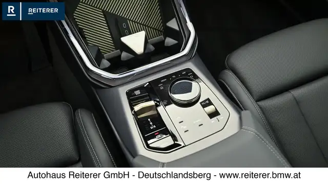 BMW X3 20d xDrive *Panoramadach *Harman/Kardon *AHK Ansicht 16