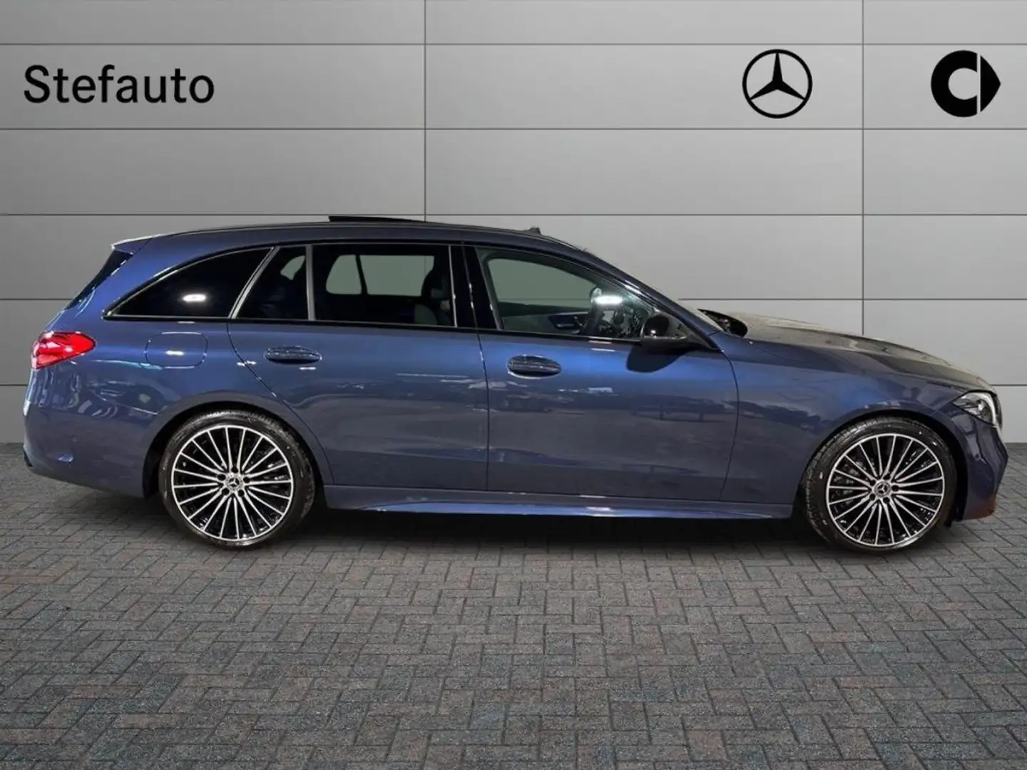 Mercedes-Benz C 220 d Mild hybrid S.W. AMG Line Advanced Plus Blau - 2