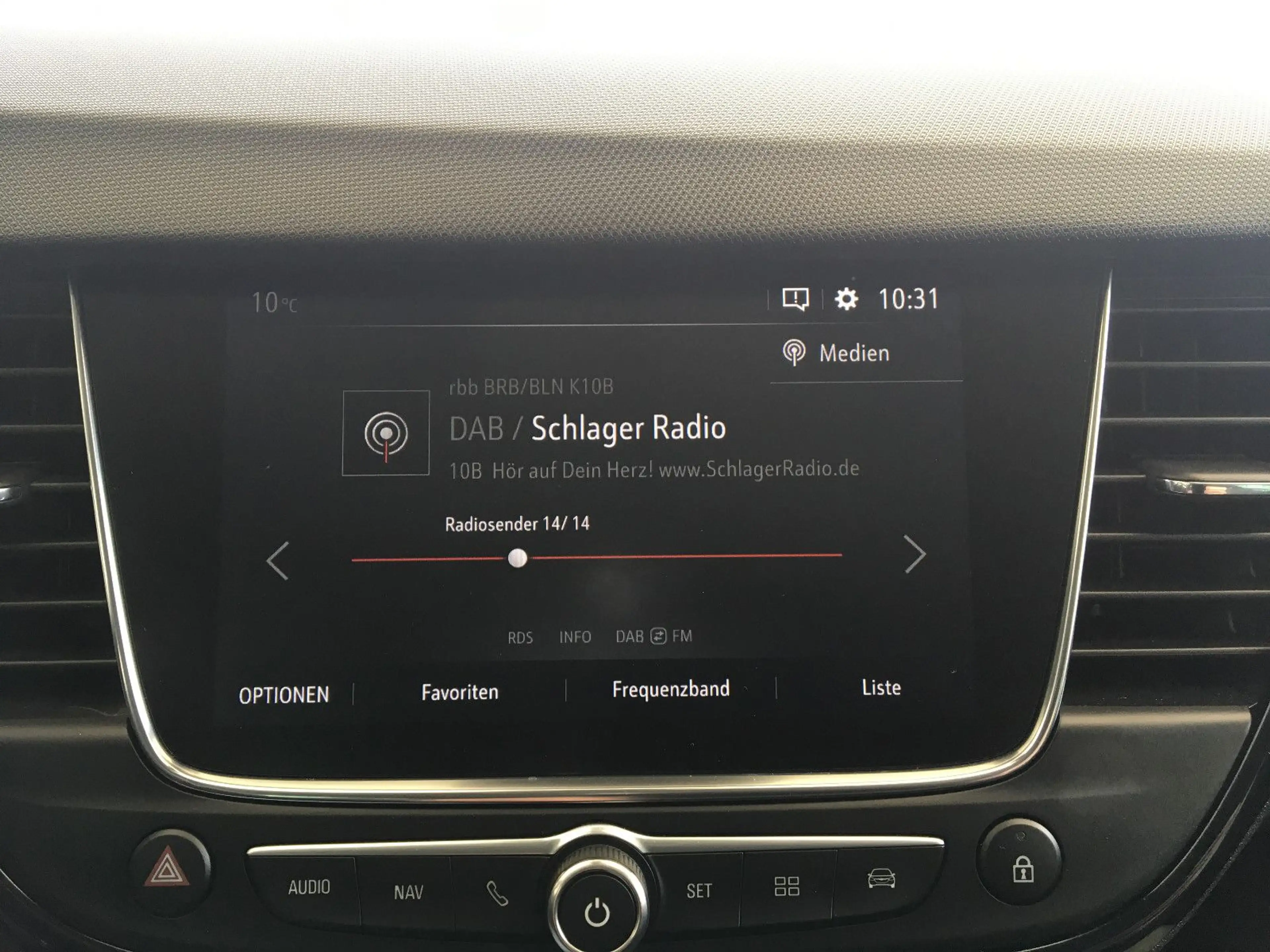 Opel Crossland X 120 Jahre/LED/Klima/Shz/Kam/DAB — photo 15
