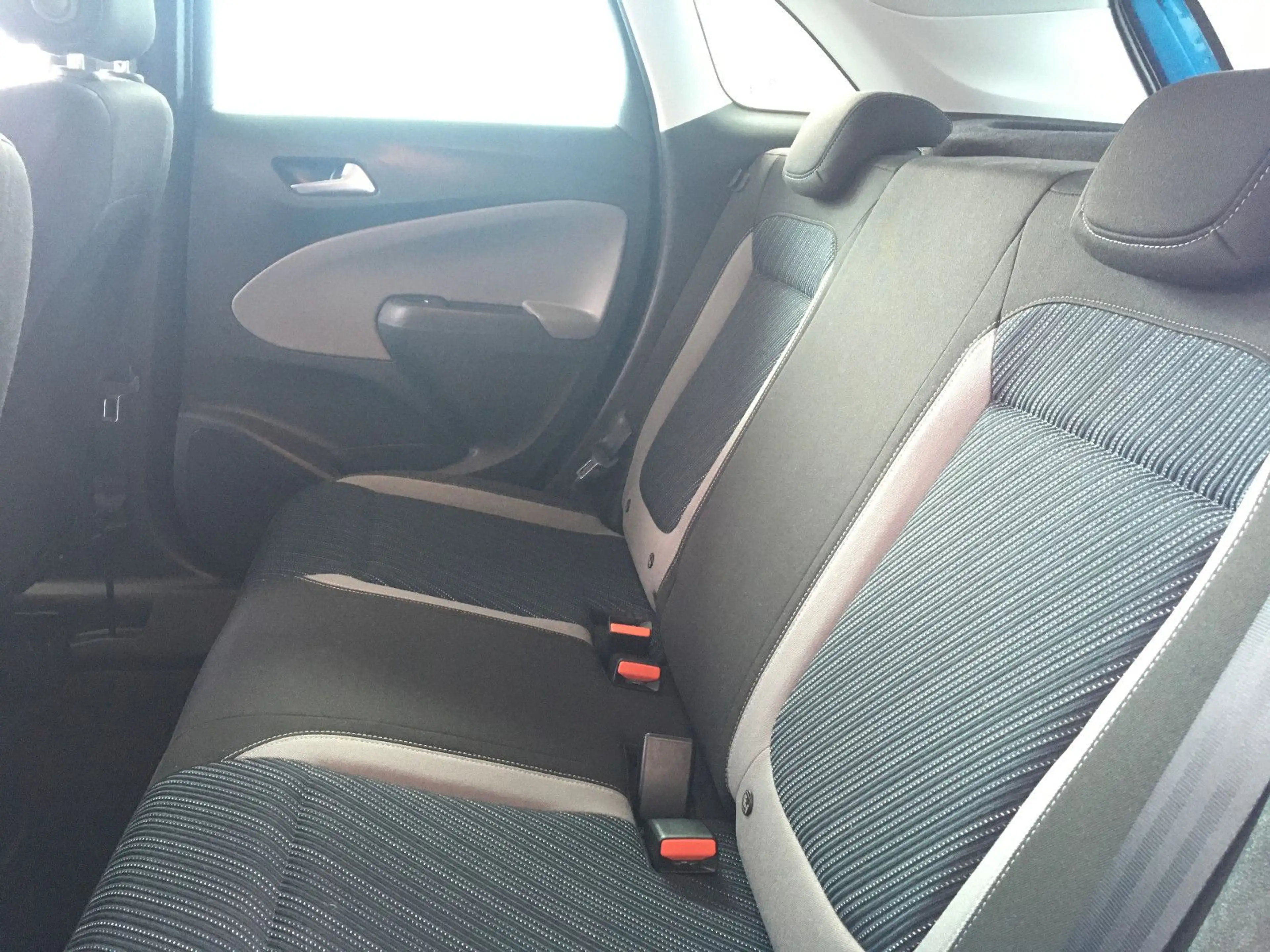 Opel Crossland X 120 Jahre/LED/Klima/Shz/Kam/DAB — photo 10