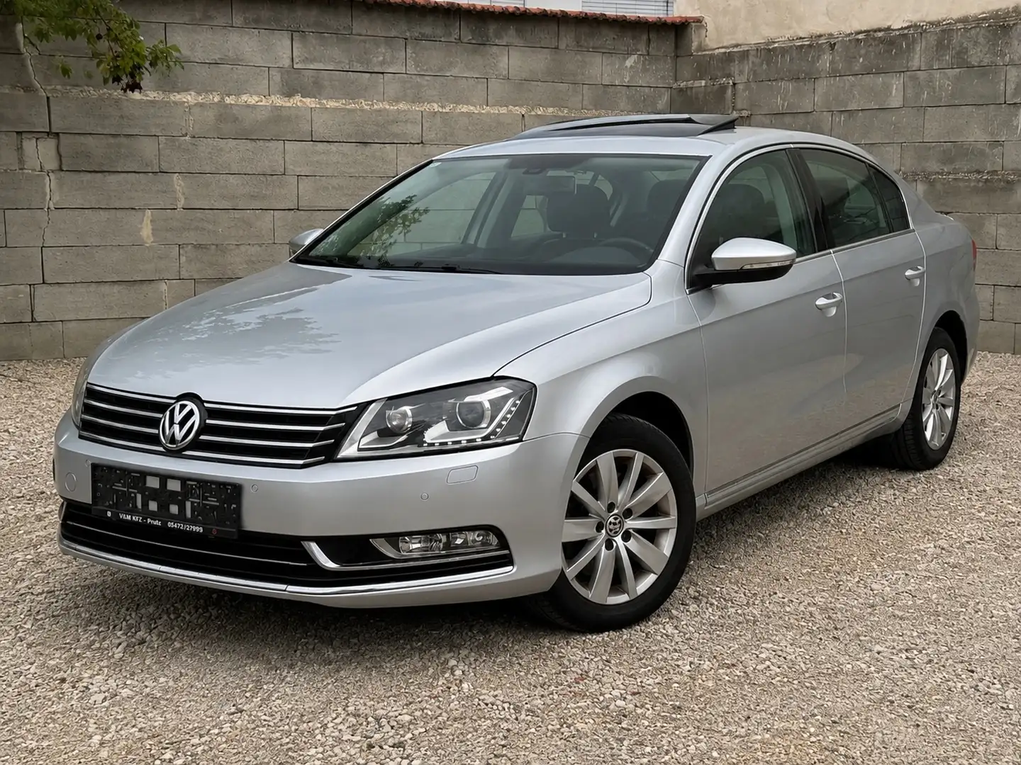 Volkswagen Passat Passat Sky 1,4 TSI EcoFuel Sky Silber - 1