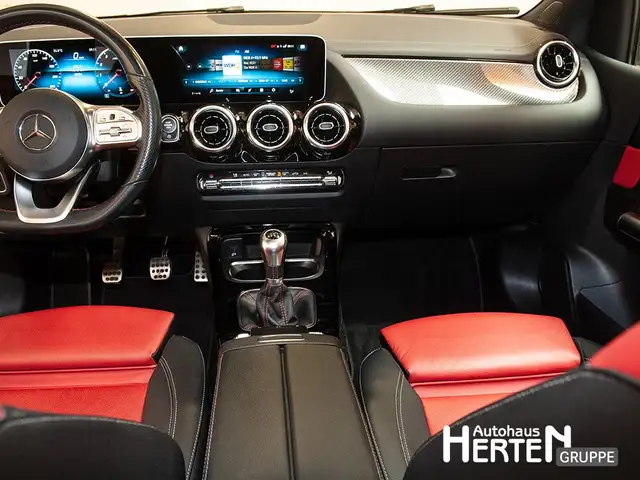 Mercedes-Benz B-Class view 10