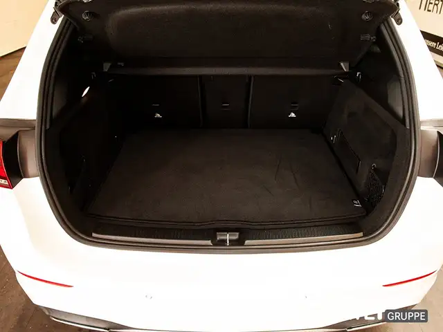 Mercedes-Benz B-Class view 15