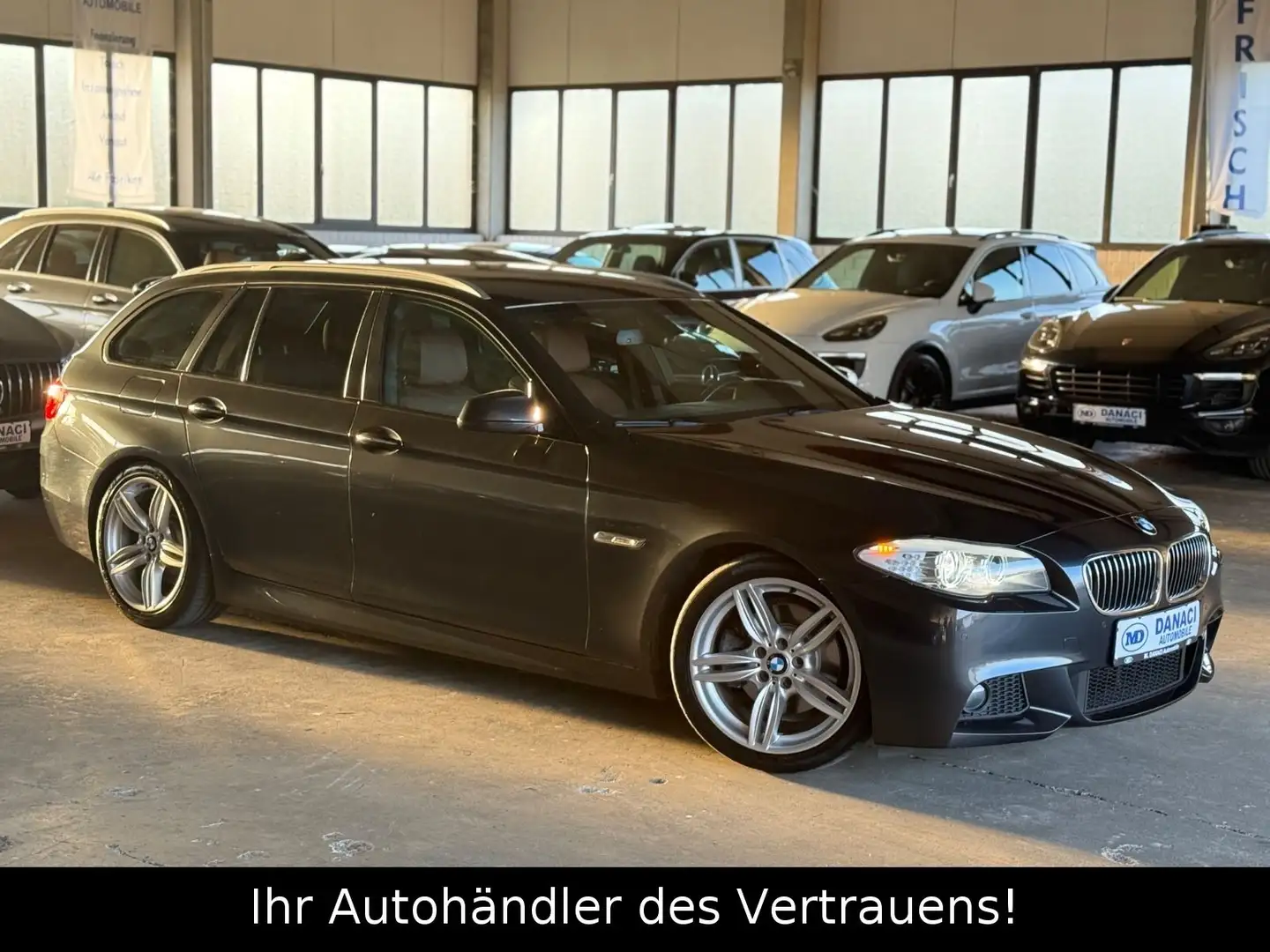 BMW 520 Touring 520 d M-Paket*NAVI*Voll Leder*PDC* Grau - 1