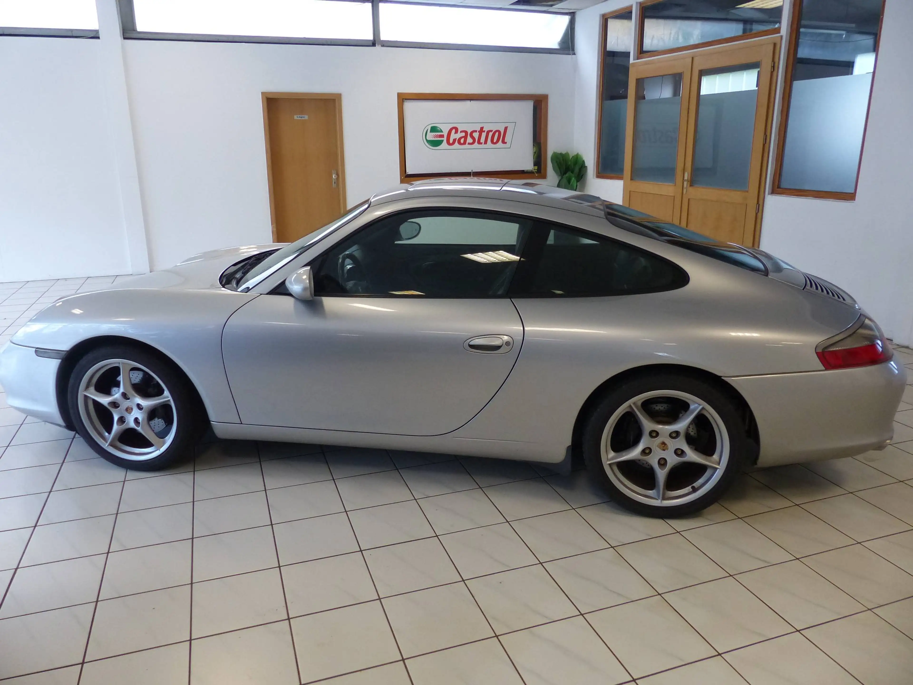 Porsche 996 911 Coupe Carrera Exclusive*NAVI*LEDER*SHZ*TÜV NEU* — photo 9