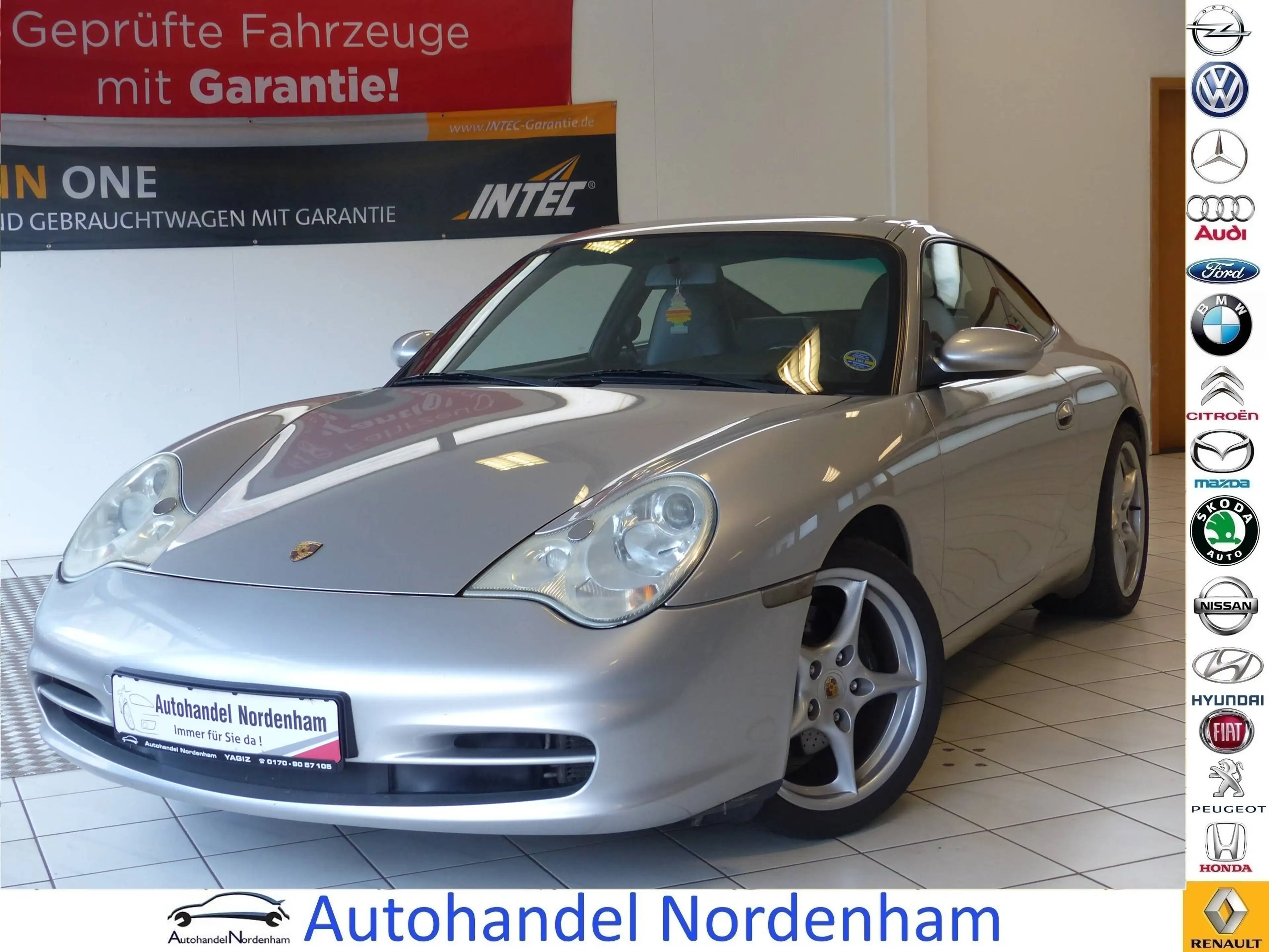 Porsche 996 911 Coupe Carrera Exclusive*NAVI*LEDER*SHZ*TÜV NEU*