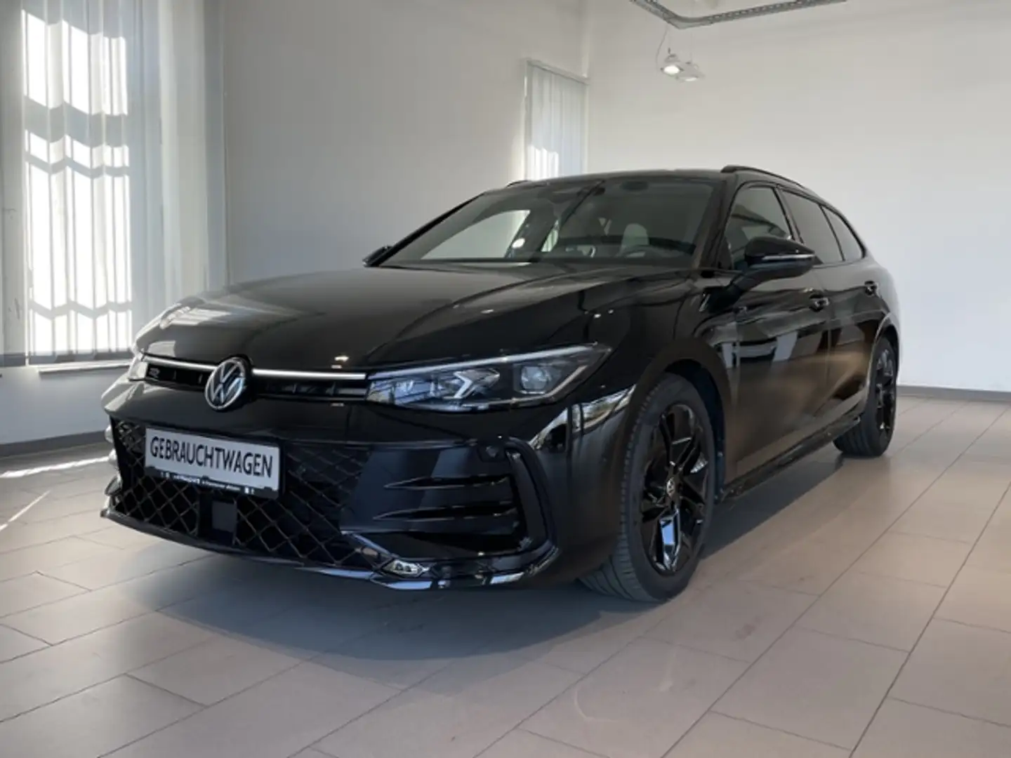 Volkswagen Passat Variant 2.0 TDI DSG R-Line +BLACK STYLE+DCC+AHK Nero - 2