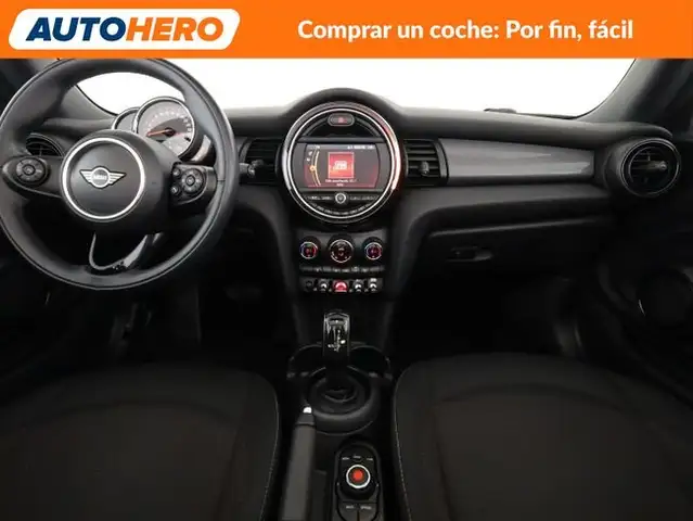 Mini Hatch view 13