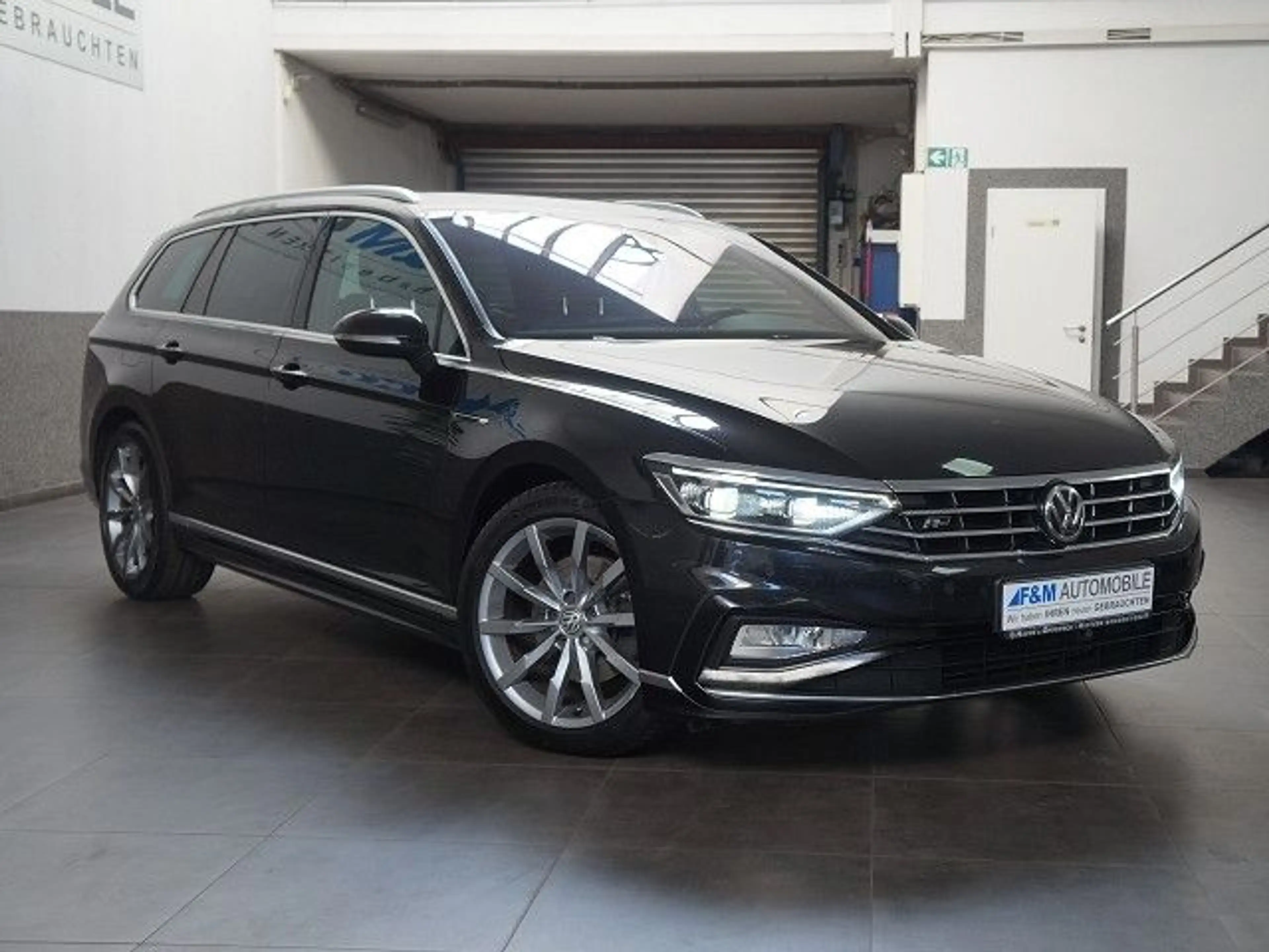 Volkswagen Passat Variant 2.0 TDI DSG R-Line Pano Leder Nav — photo 3