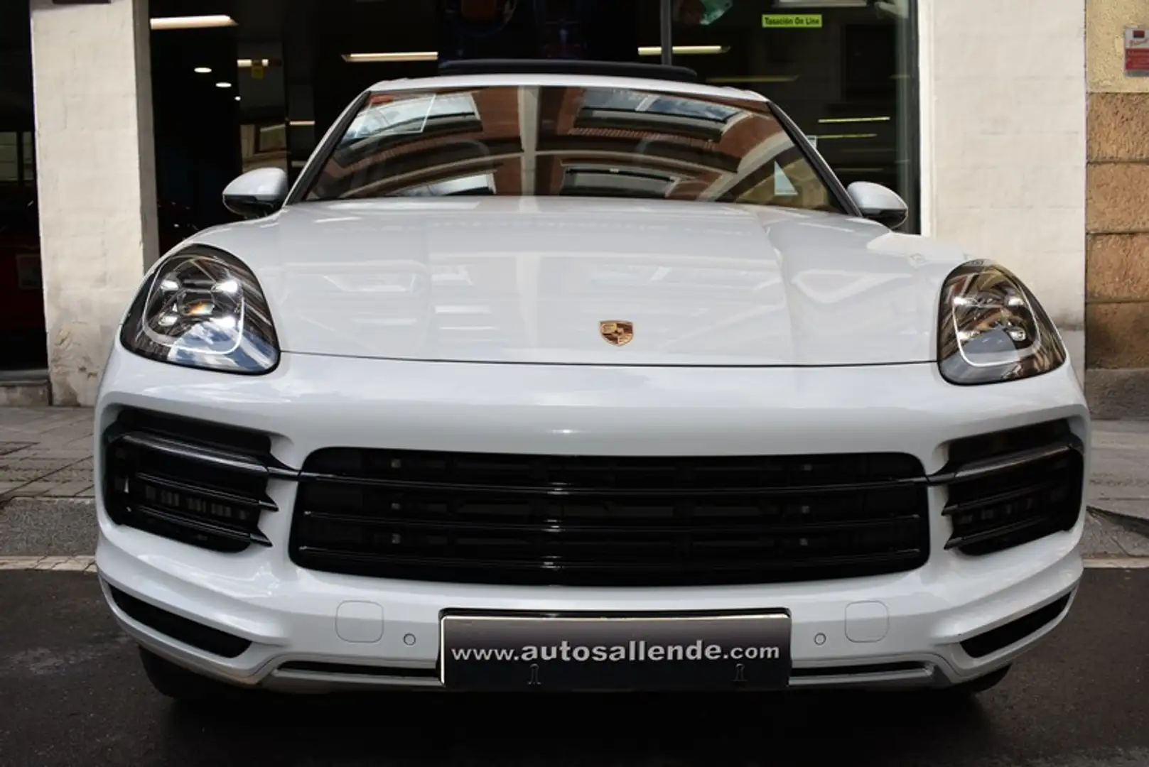 Porsche Cayenne Aut. Blanc - 2