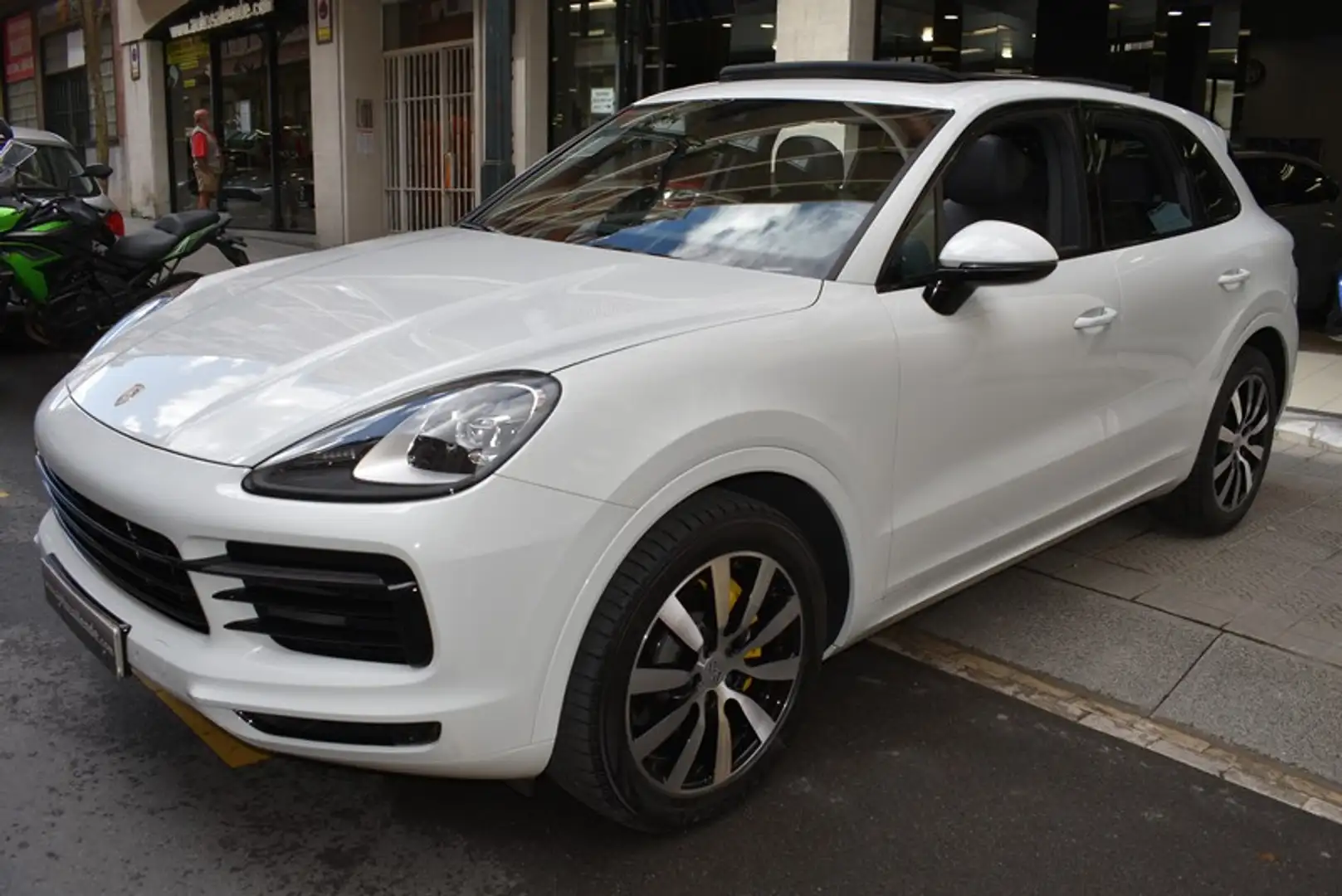 Porsche Cayenne Aut. Blanc - 1