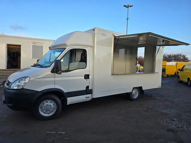 Iveco C30C/ FOODTRUCK/ Daily