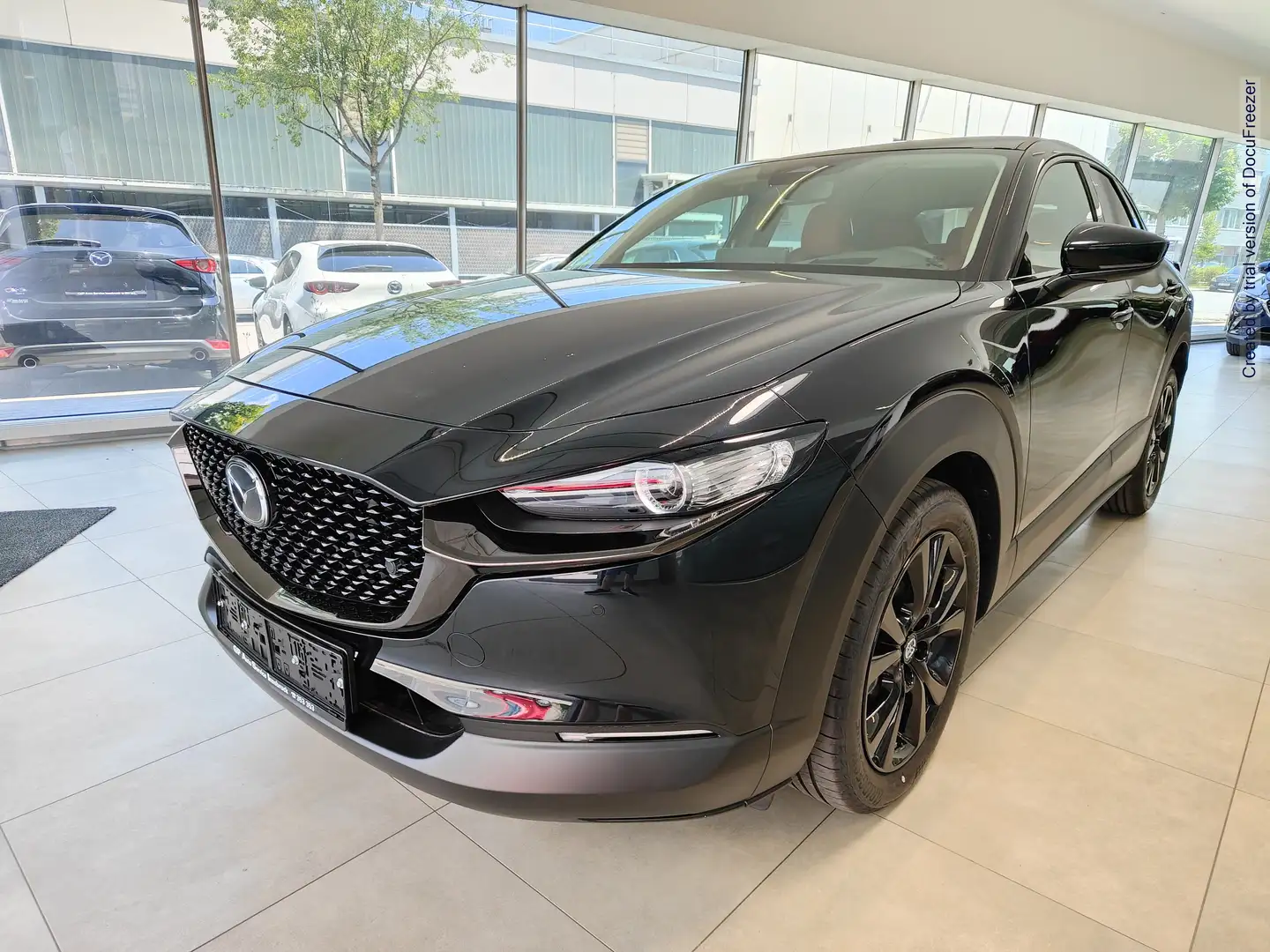 Mazda CX-30 e-Skyactive G140 Nagisa Schwarz - 1