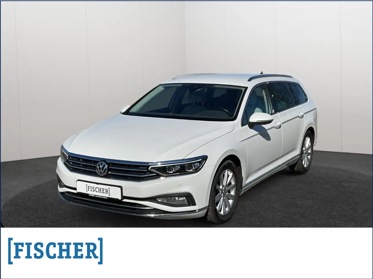 Volkswagen Passat Variant 1.5TSI DSG Elegance Matrix Navi AHK STHZ HUD Bianco - 1