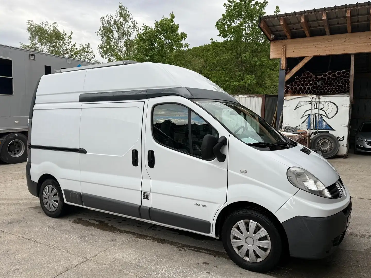 Renault Trafic Trafic Gen. Expr. L1H2 2,0 dCi DPF Expression Weiß - 2
