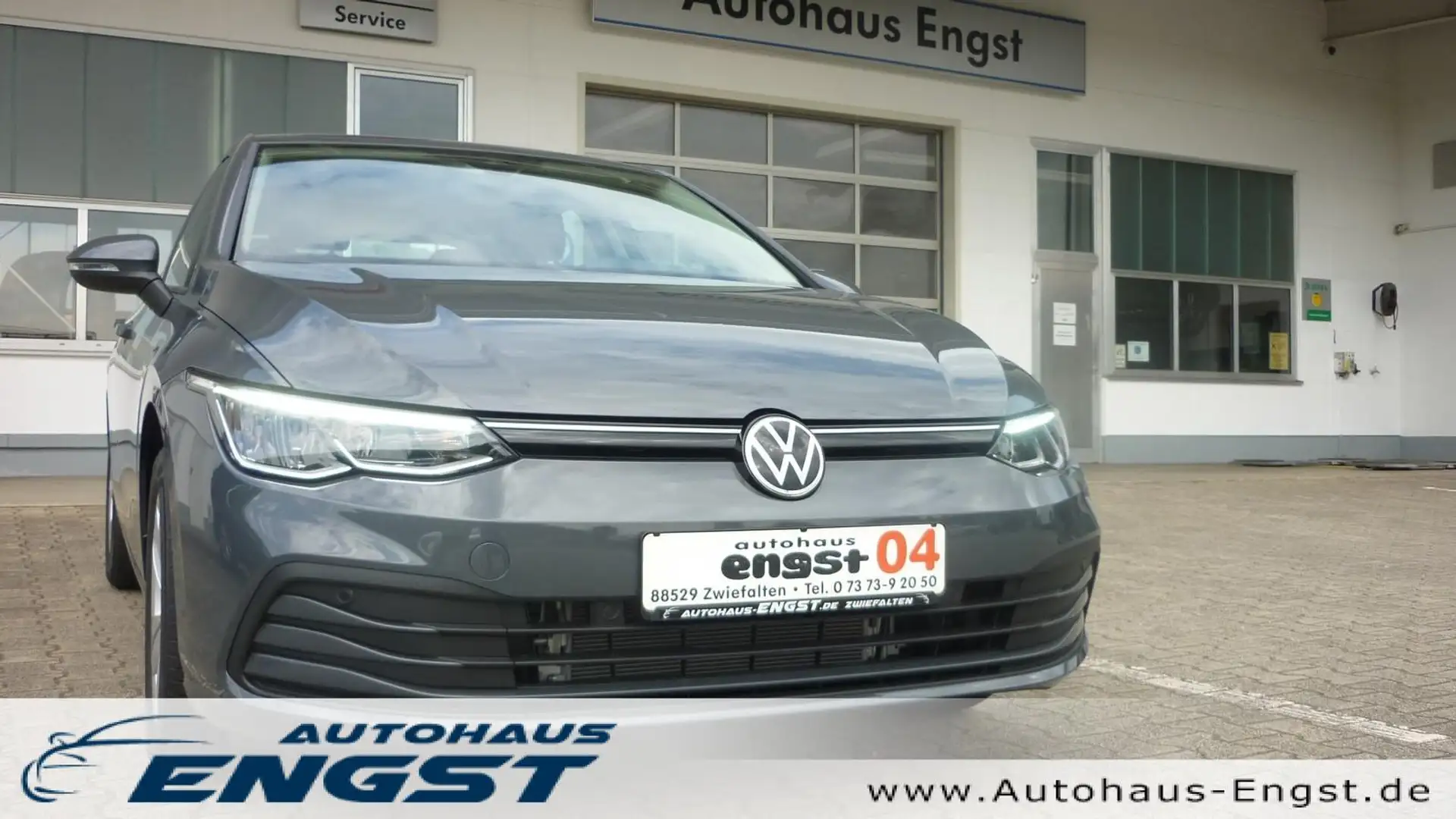 Volkswagen Golf VIII Life | LED | NAVI | Verkehrszeichenerkennung Grau - 1