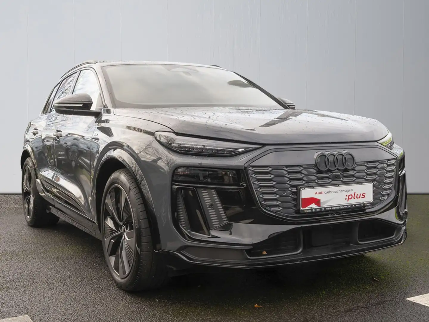 Audi Q6 e-tron 225 kW performance AHK,Navi,LED,PDC Gris - 2